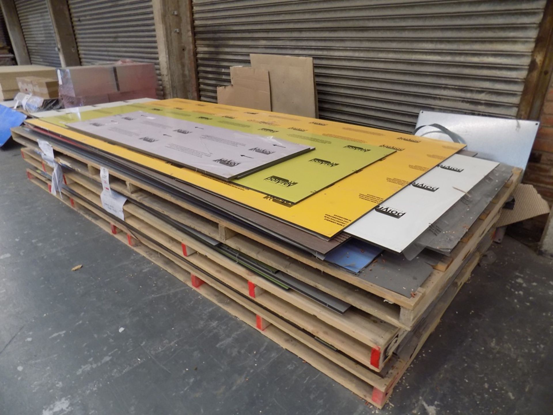 16 full and part sheets of Polyrey and similar laminate, as lotted - Image 3 of 3