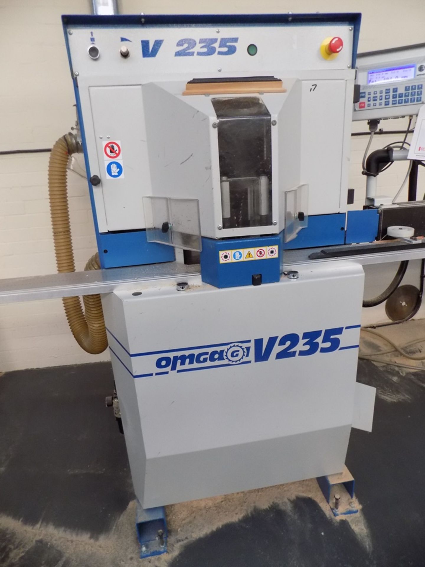 Omga V235 FNC CE2 2000 mitre cutter, Serial no. 8.403 (2013) with Omga FP2000 CNC measuring - Image 2 of 4