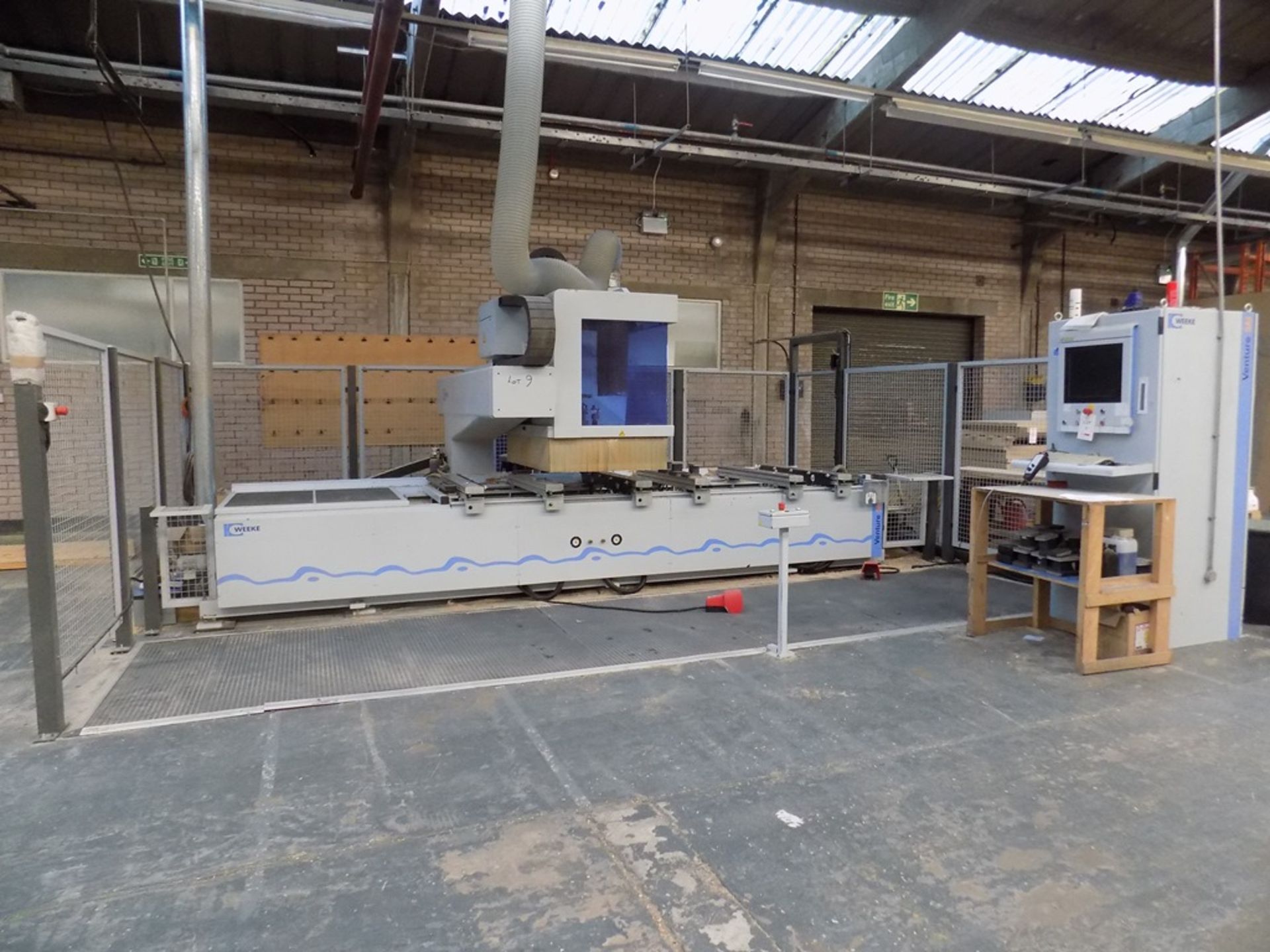 Weeke Optimat BHC Venture 5M CNC router with two tool carousels, Serial no. 0-250-12-2266 (2008),