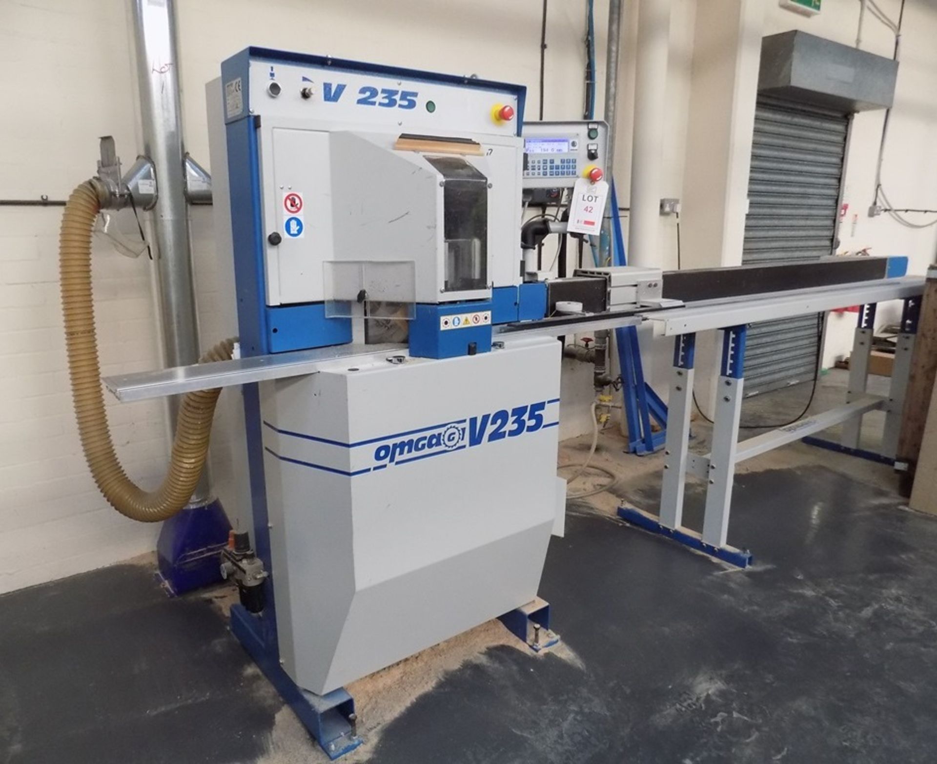 Omga V235 FNC CE2 2000 mitre cutter, Serial no. 8.403 (2013) with Omga FP2000 CNC measuring