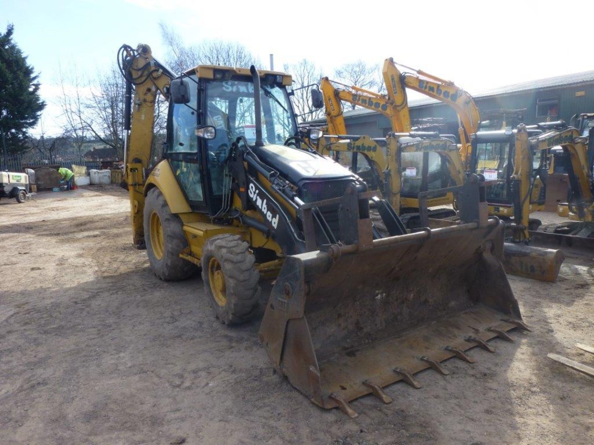 Caterpillar 428E 4x4 backhoe loader (2007), indicated hours 4478.5, PIN no. CAT0428ECSNL01070, - Image 2 of 7