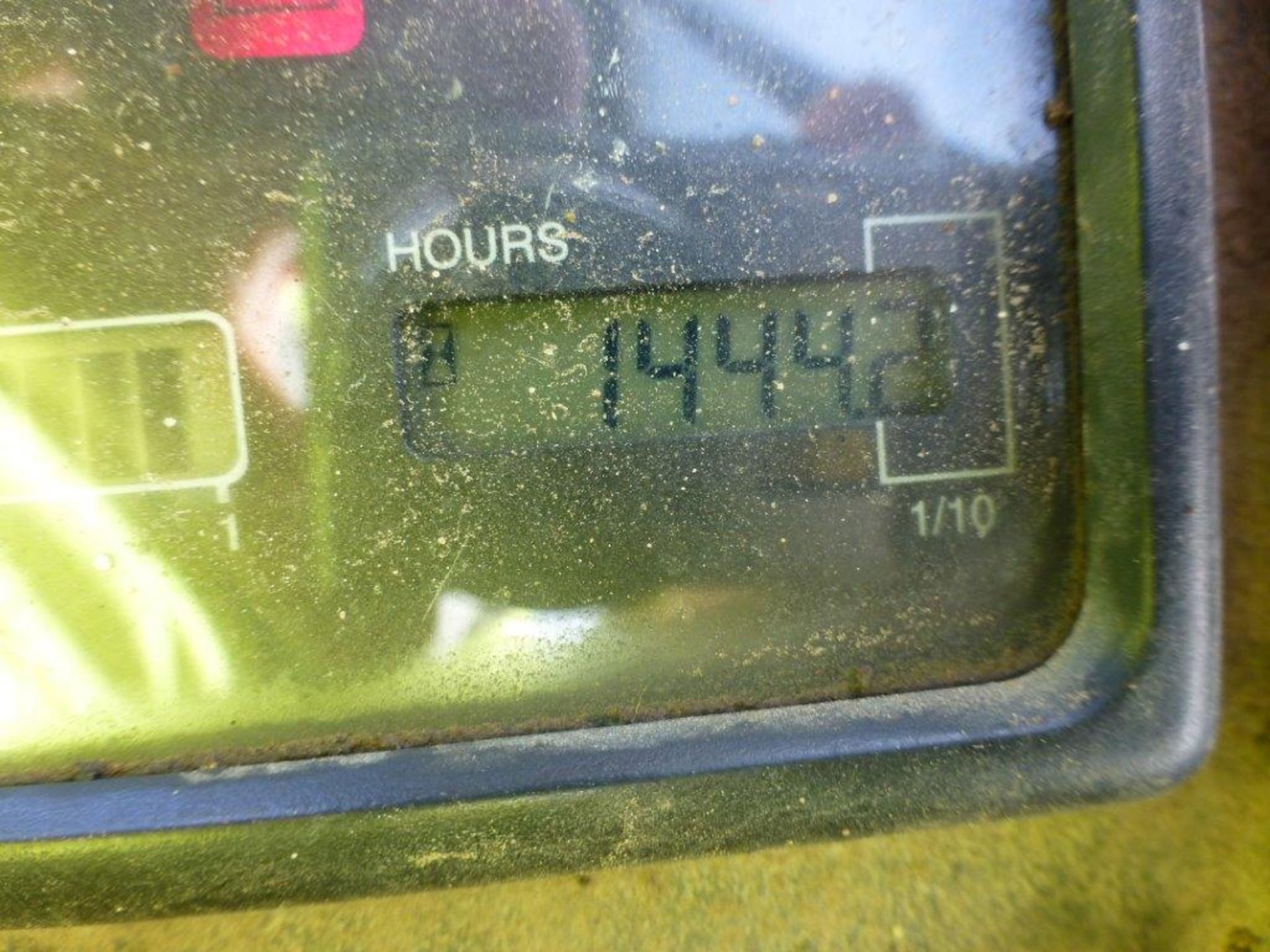 JCB 8015 rubber tracked mini excavator (2000), indicated hours 1444.2, Serial no. 04862, weight - Image 5 of 5