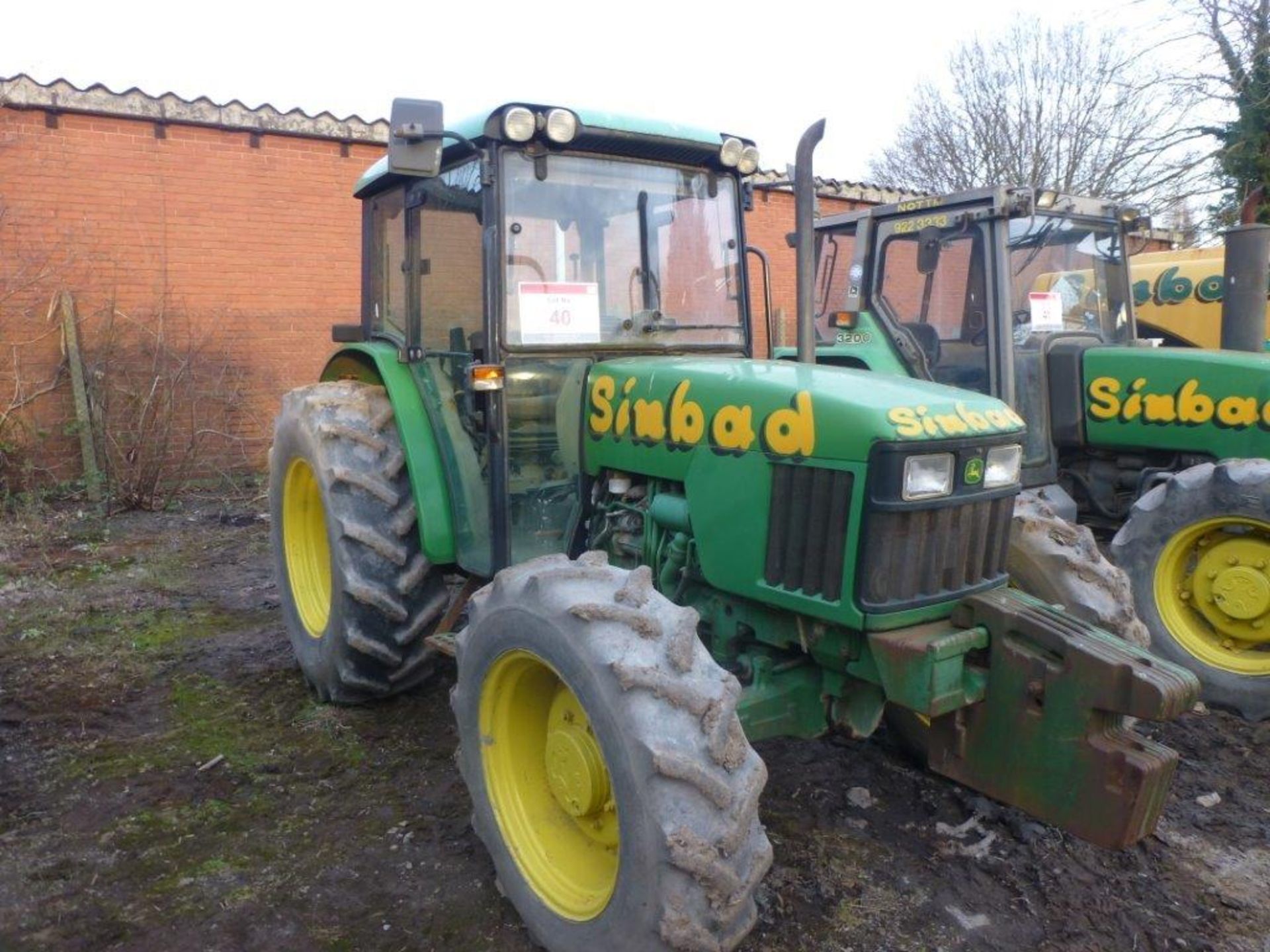 John Deere 5510 type CS4 4x4 tractor (2002), indicated hours 3926.7, Serial no. AT5510L102477, Regn. - Image 2 of 3