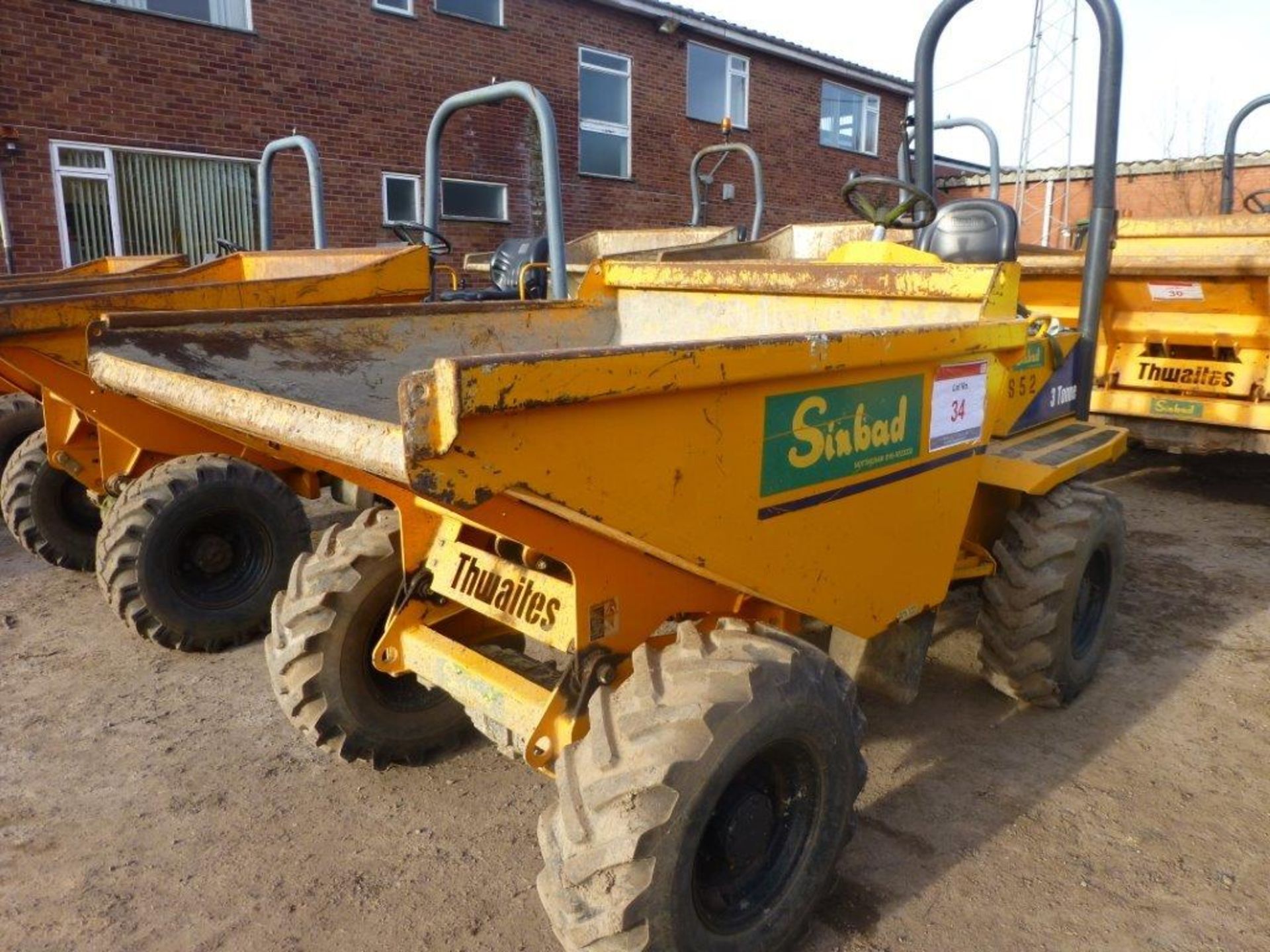 Thwaites 3-tonne articulated dumper (2007), indicated hours 777.9, weight 2010Kg, VIN no.