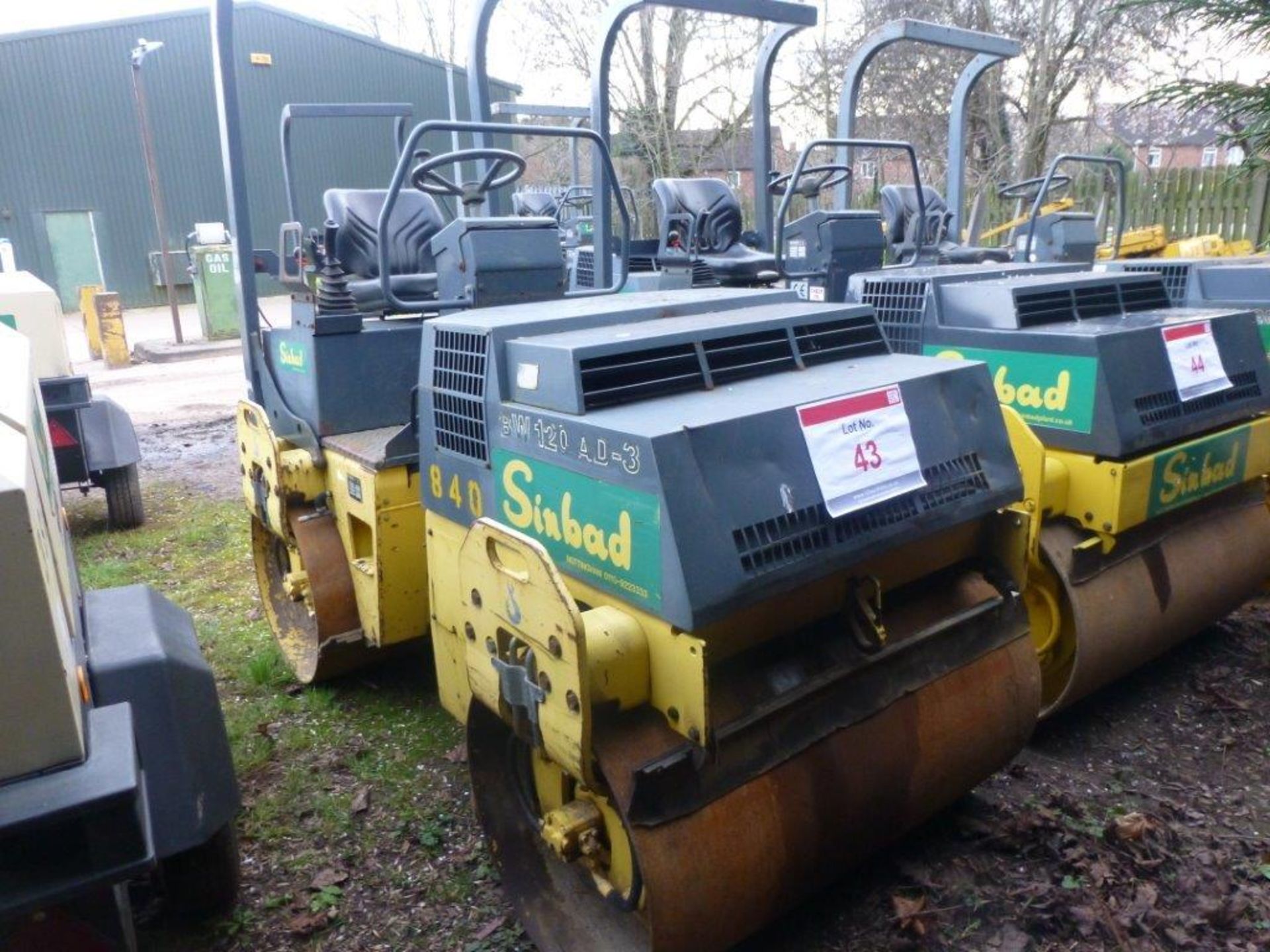 Bomag BW 120 AD-3 double drum articulated ride on roller (1997), operating weight 2700Kg, Serial no.