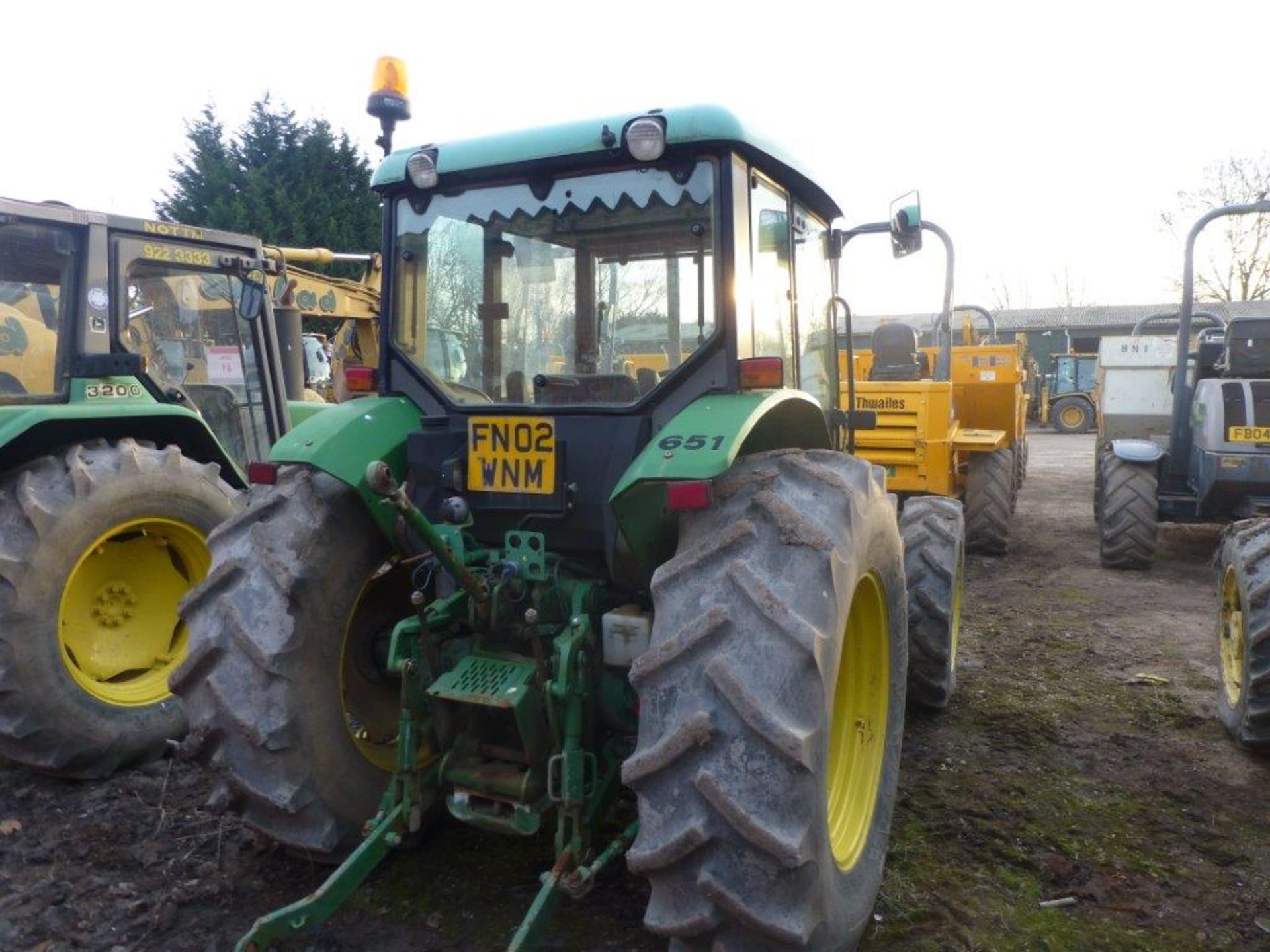 John Deere 5510 type CS4 4x4 tractor (2002), indicated hours 3926.7, Serial no. AT5510L102477, Regn. - Image 3 of 3