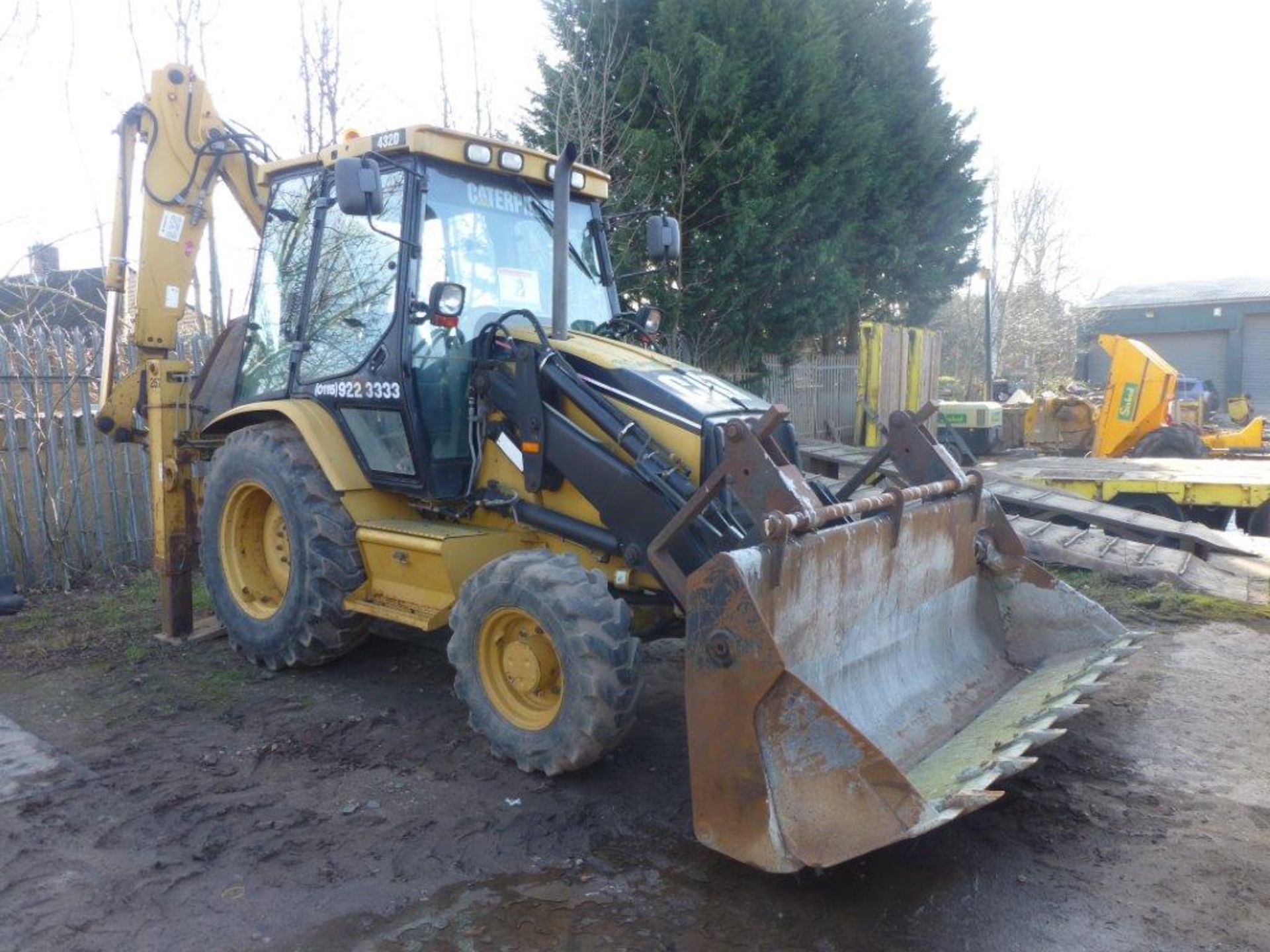 Caterpillar 432D 4x4 backhoe loader (2002), indicated hours 6393.2, PIN no. CAT0432DCBLD01714, - Image 2 of 6