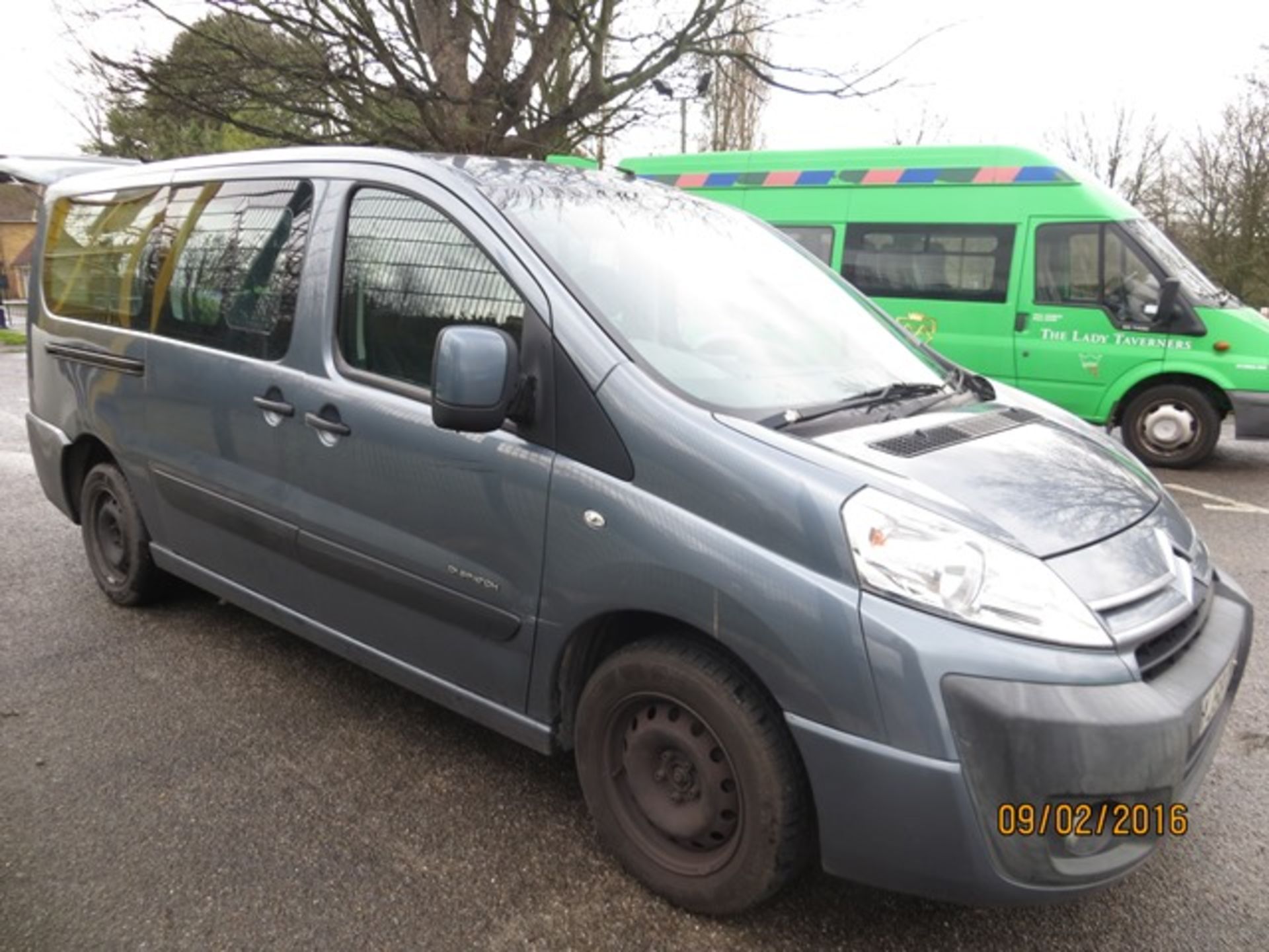 Citroen Dispatch 6 seater minibus C/W wheel chair lift and access YJ58 XNT mileage 150,445km Vehicle - Image 2 of 6