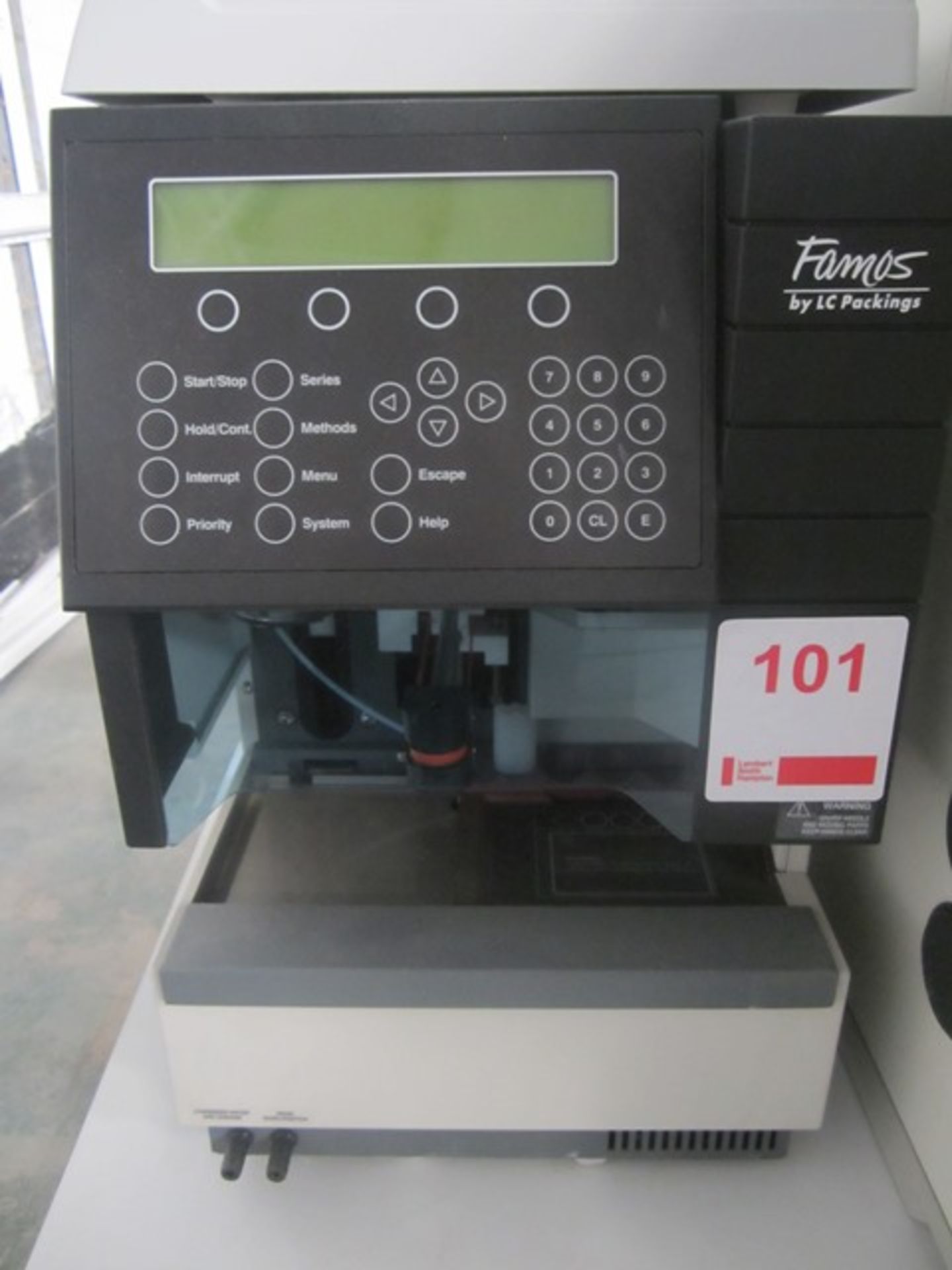 Dionex LC Packing Famos autosampler: STH585, UVD 340U, chromatography interface UC1-1000, P580