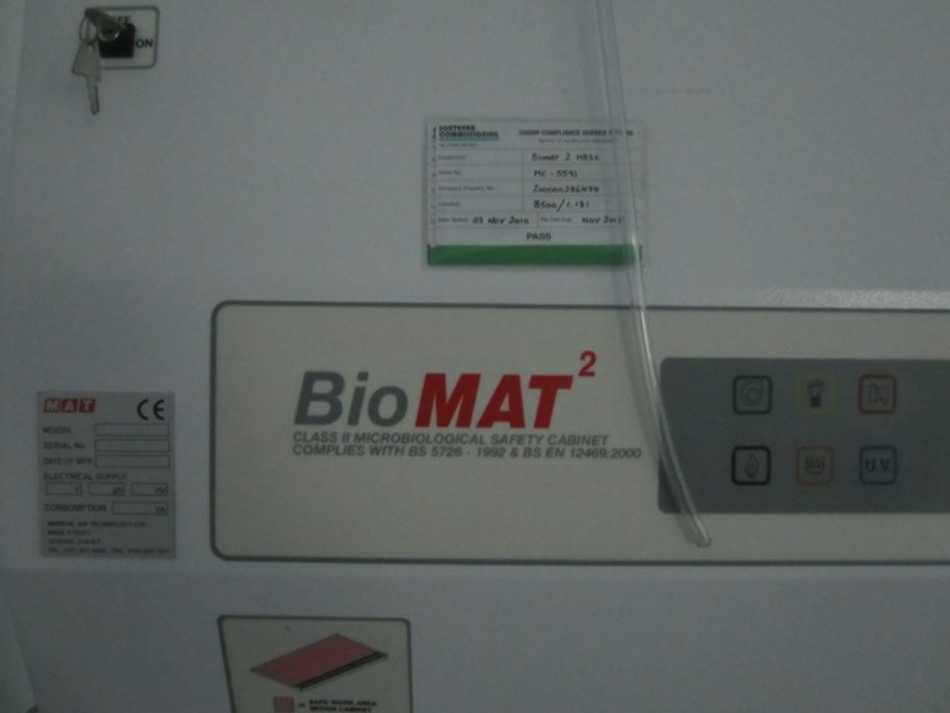 Medical Air Technology Bio-Mat II Microbiological Ducted Safety Cabinet on stand (filters - Image 2 of 3