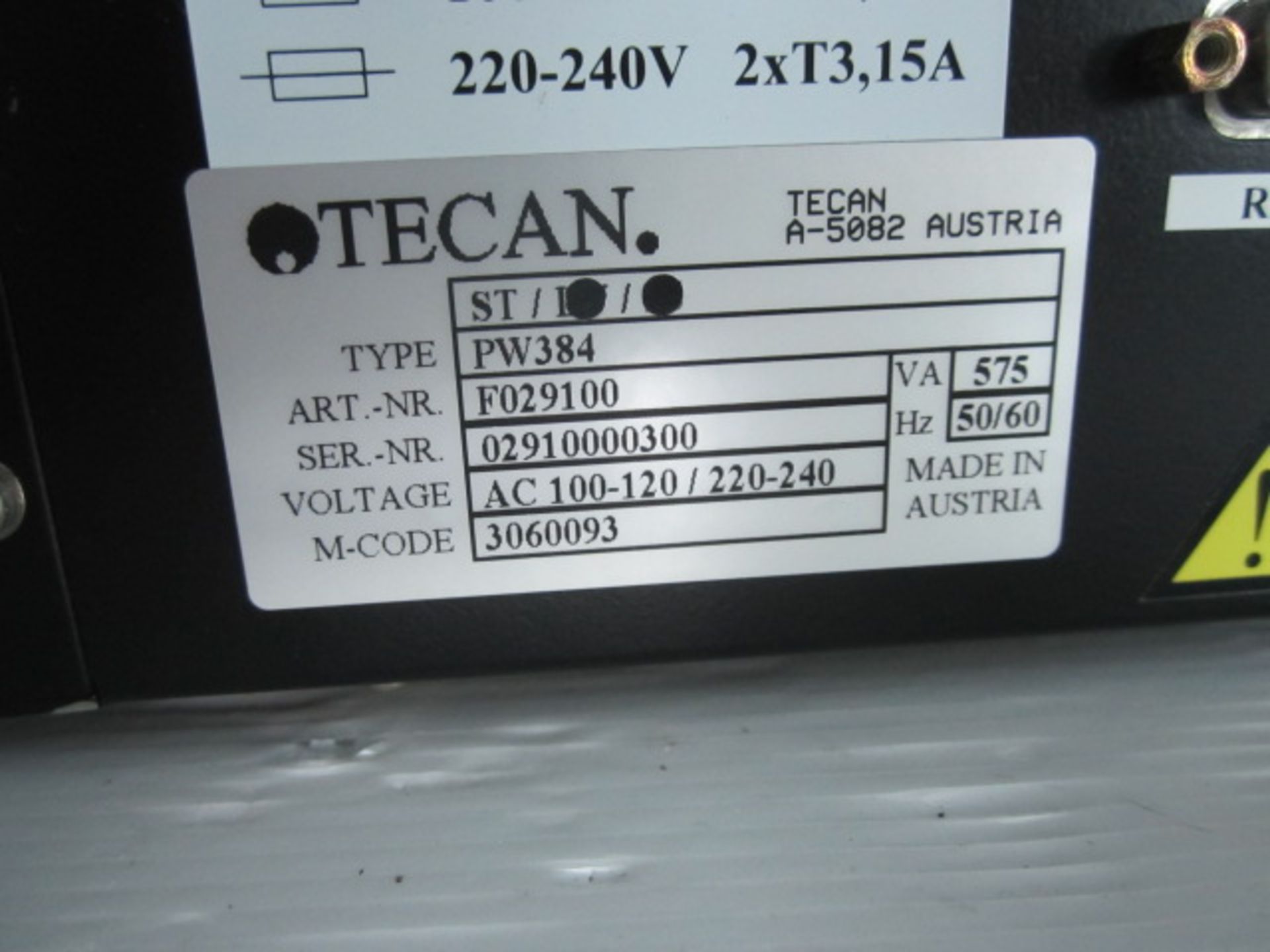 Tecan PW 384 powerwash. Serial number 02910000300 with pump and lead (height 280mm x width 400mm x - Image 2 of 2