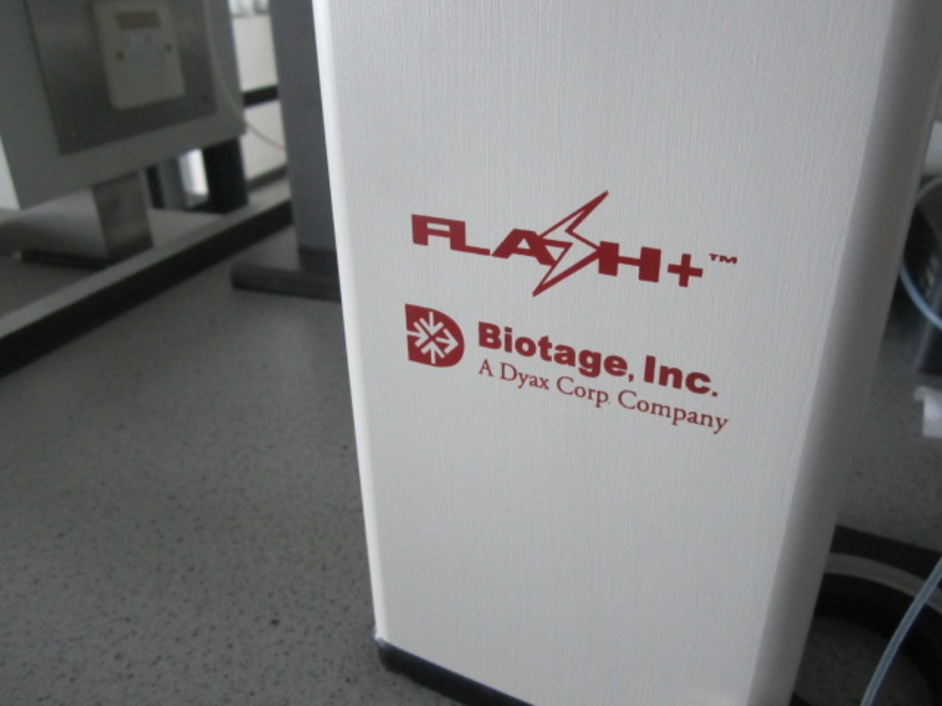 Biotage Flash Plus chromatography system (height 270mm x width 340mm x depth 120mm) - Image 3 of 3