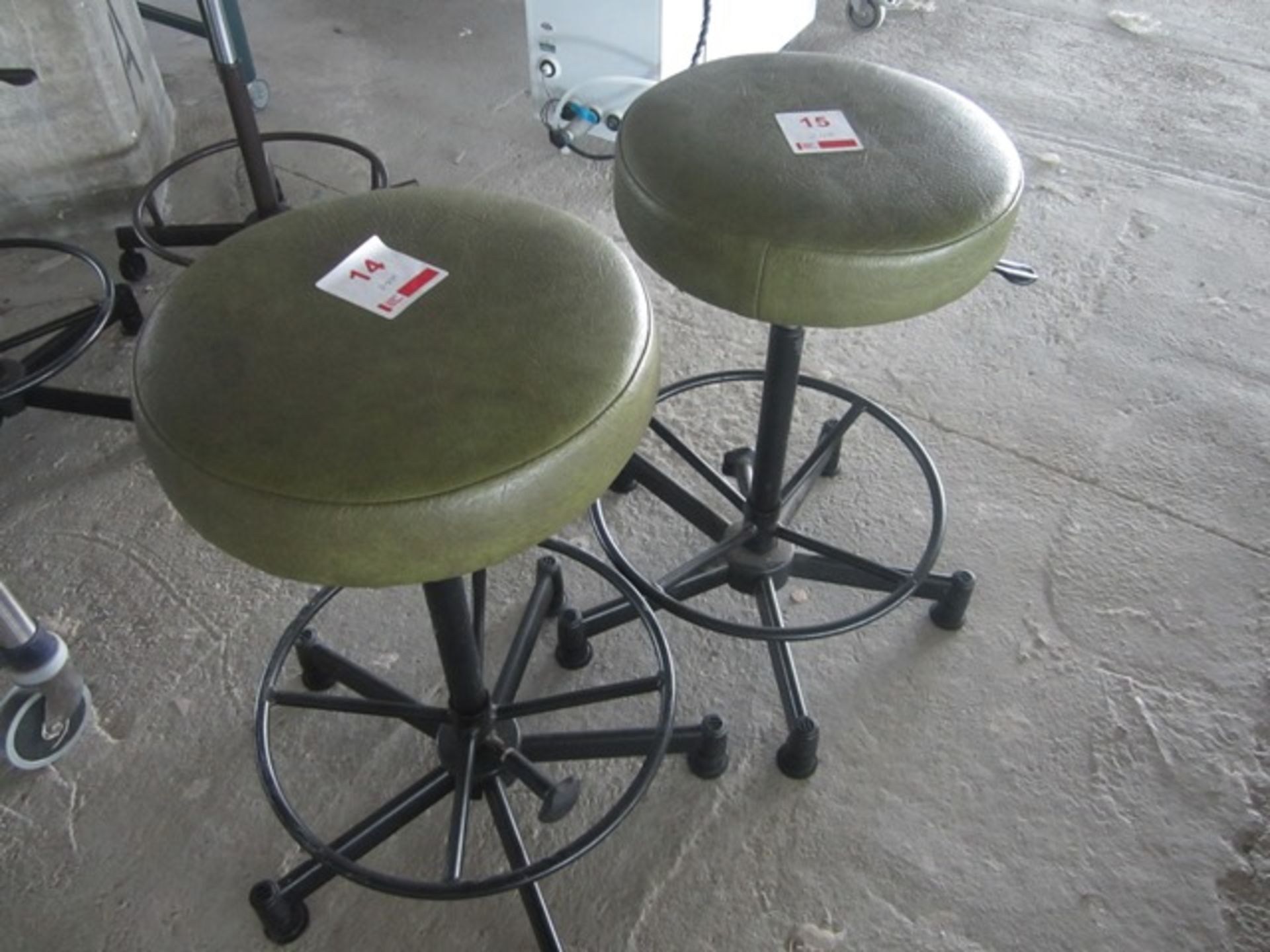 2 x Laboratory stools