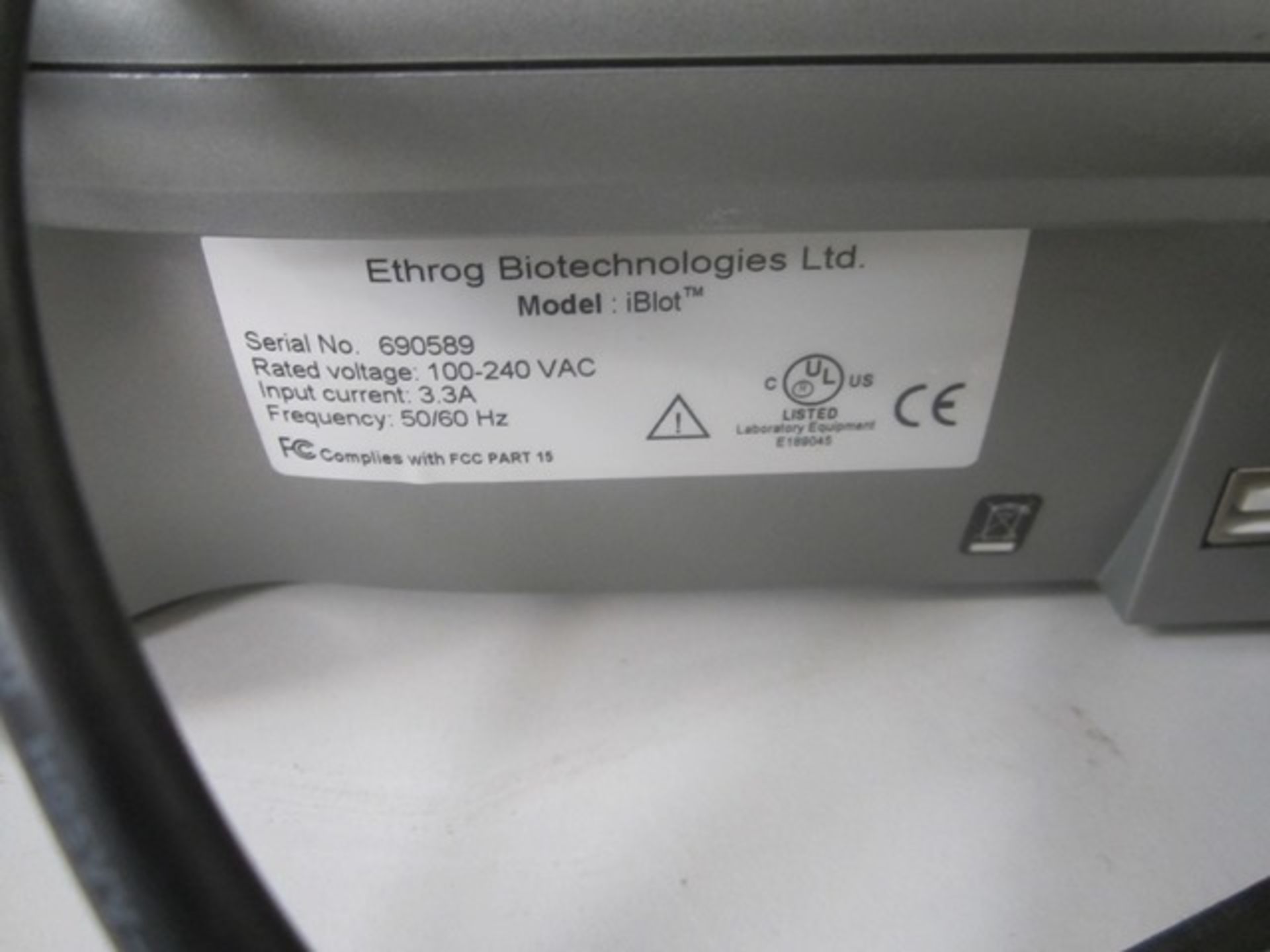 Invitrogen i Blot dry blotting system, serial number 690589 (height 100mm x width 320mm x depth - Image 3 of 3