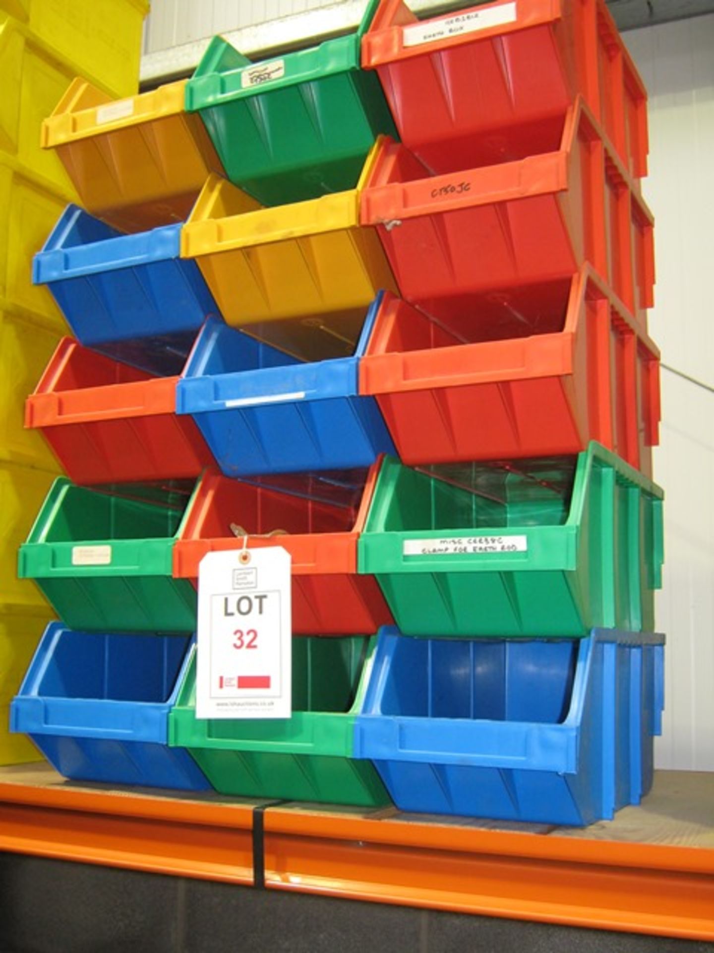 15 x Storage boxes, approx. size width 200mm x depth 300mm x height 170mm