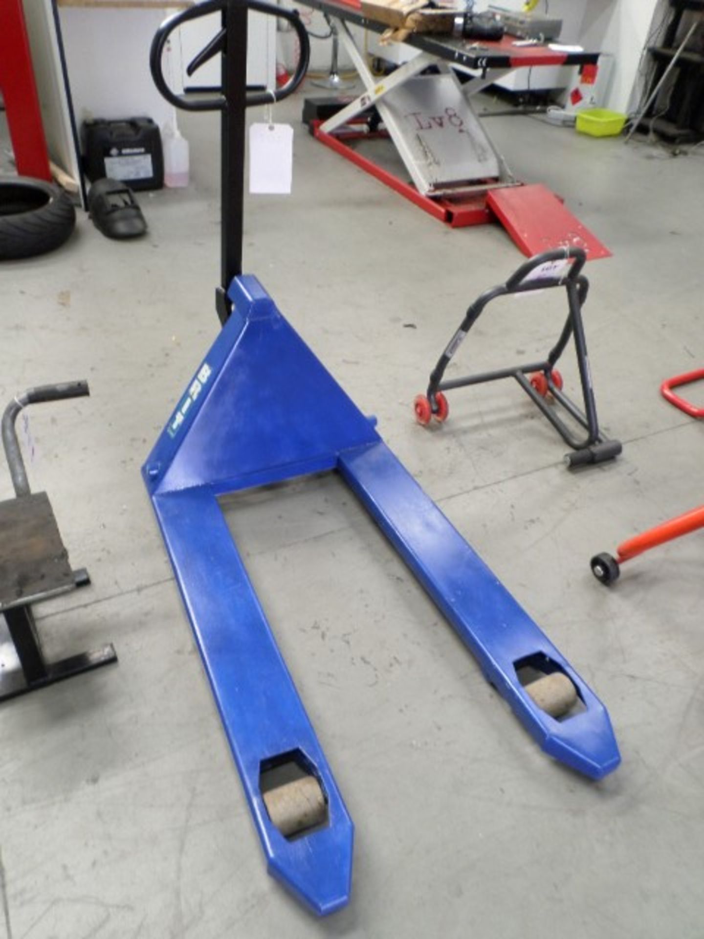 Brit hand operated hydraulic pallet truck
