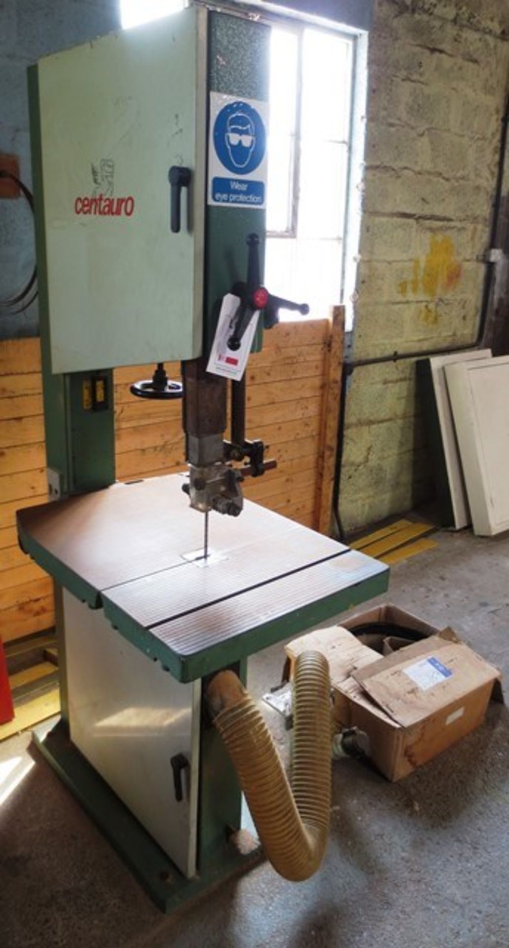 Centairo SP600 horizontal bandsaw, 3-phase, s/n: 5422, Throat size to table edge 500mm, Table size - Image 2 of 4