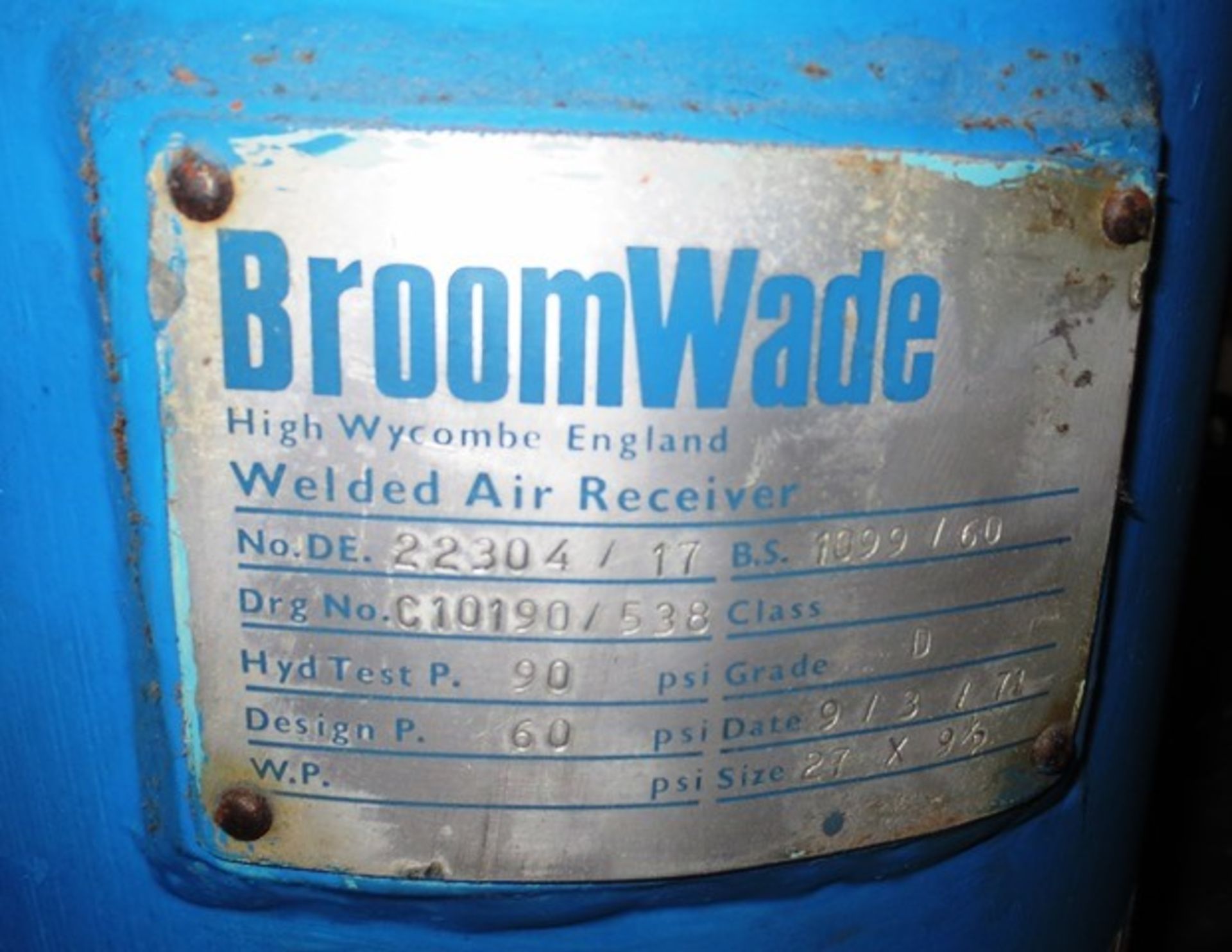 Broomwade VMD 750 air compressor, s/n: H031/0173, with Broomwade welded air receiver, No: DE 22304/ - Image 3 of 7