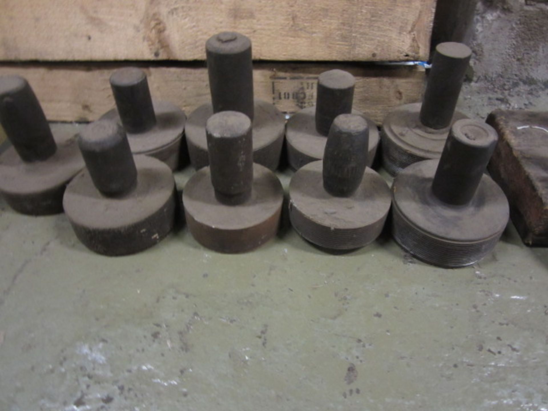 Quantity of assorted imperial bore and thread gauges (Please note: this lot must be collected on - Image 2 of 3
