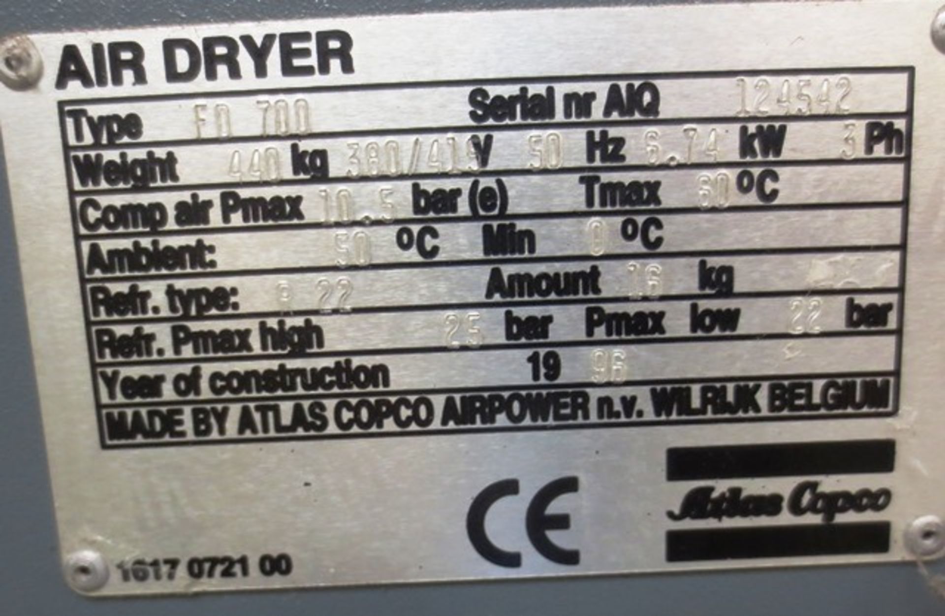 Atlas Copco FD700 air dryer, s/n: 124542 (1996), Comp. air max. 10.5 bar, Refrigent type R4220 ( - Image 3 of 3