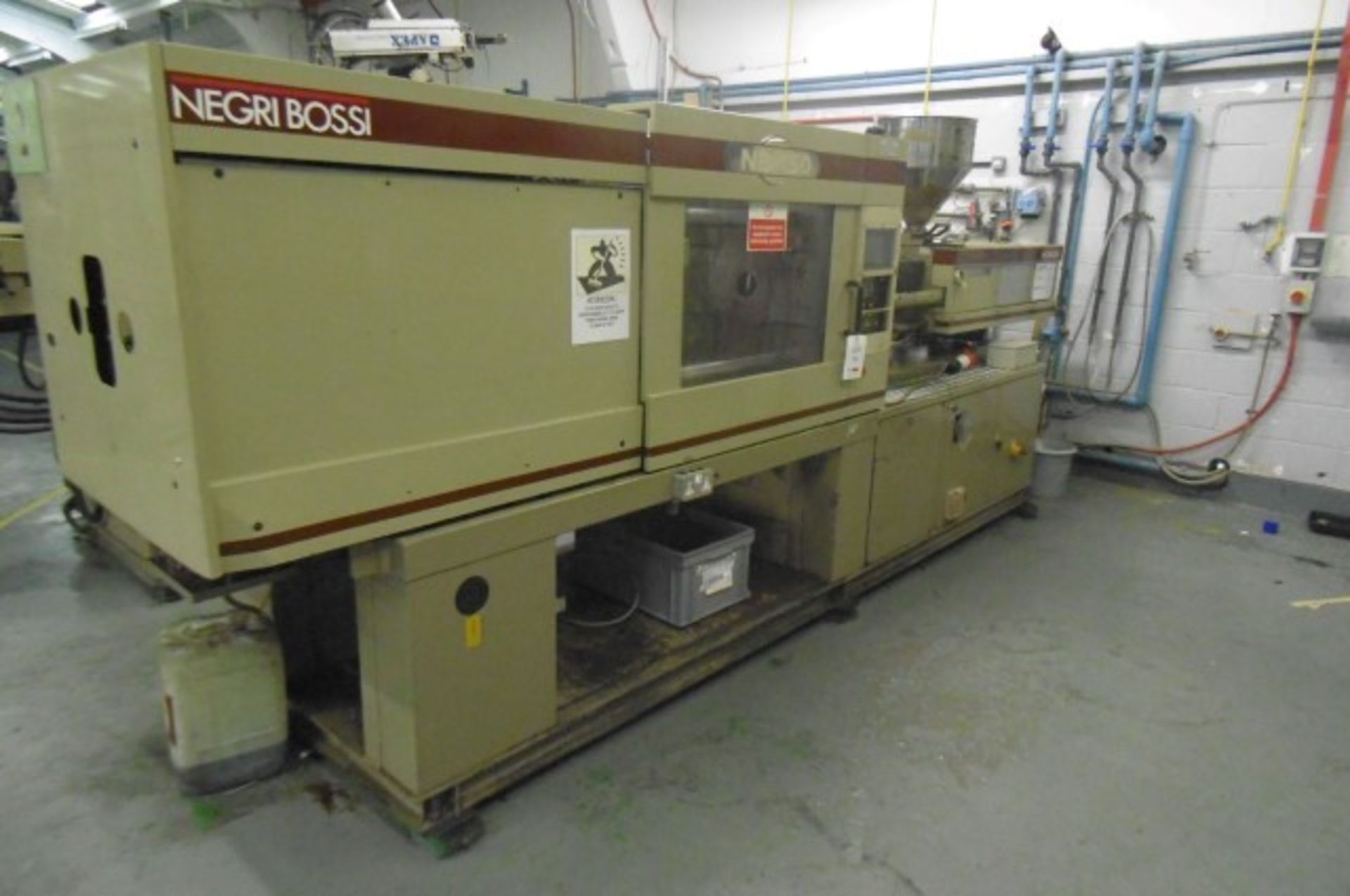 Negri Bossi NB150 horizontal plastic injection moulding machine Serial Number: 52310 Year Of