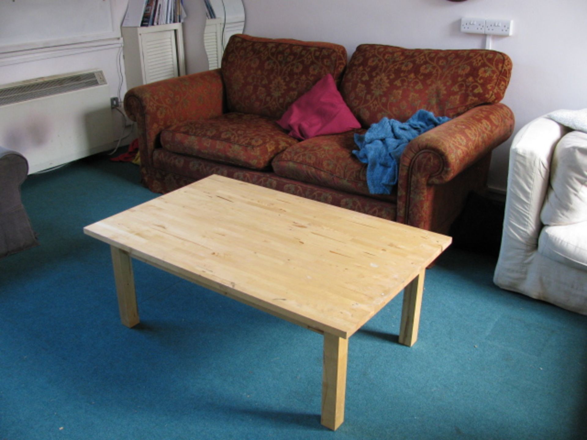 Remaining Contents of room to include: round wooden dining table, three various sofas, coffee table, - Image 3 of 3
