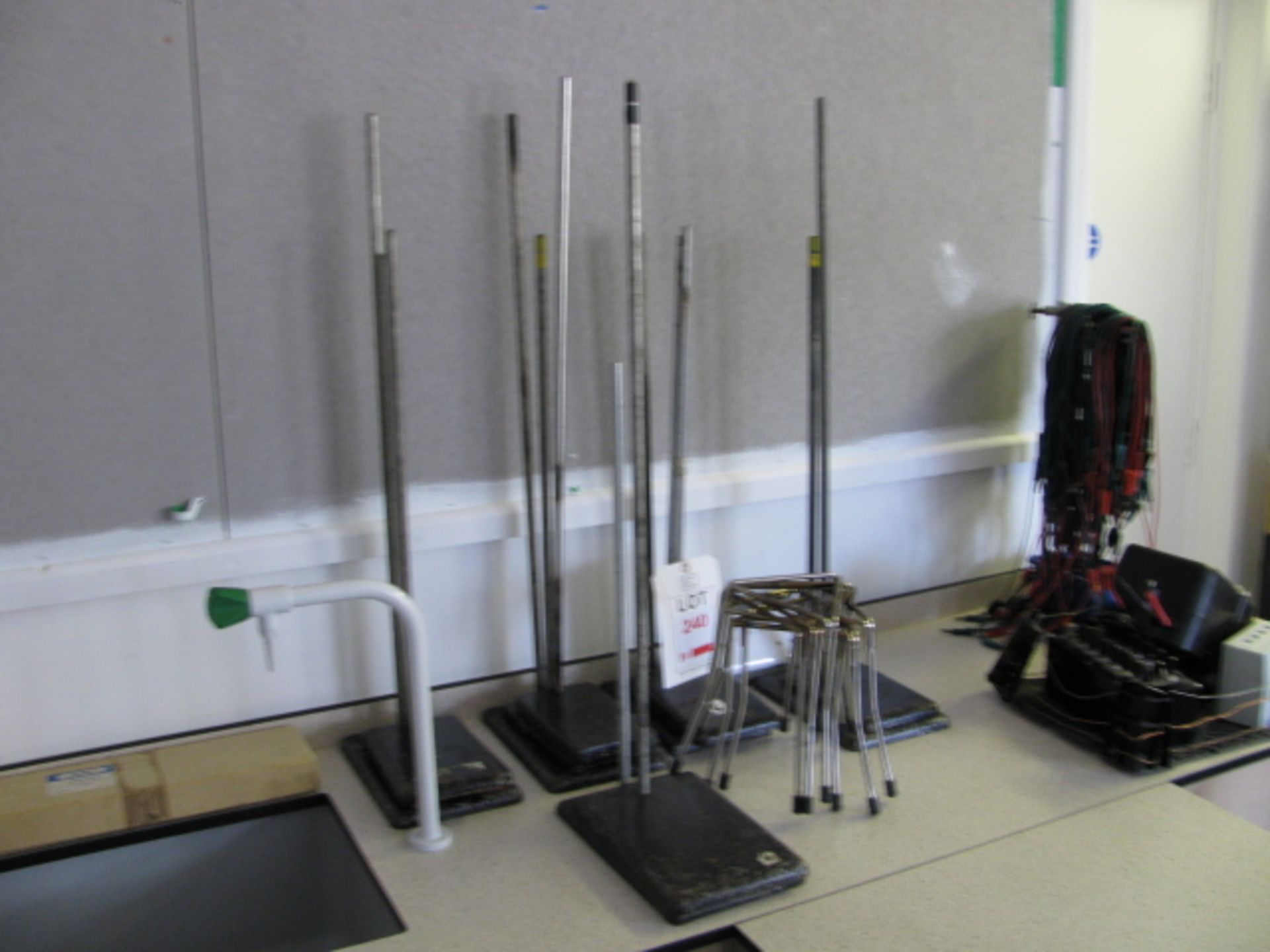 Quantity of Bunsen stands and test tube holders