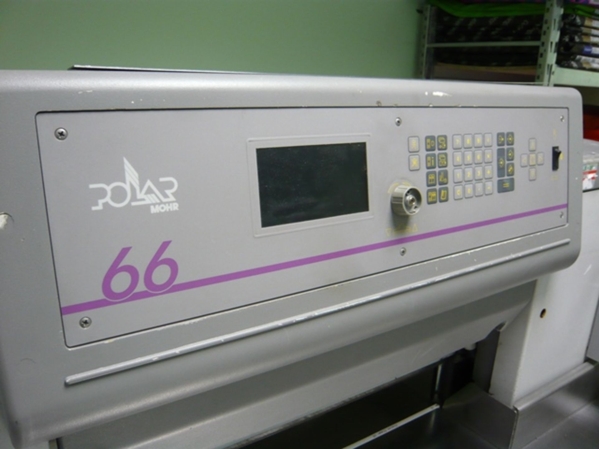 Polar Mohr model 66E programmable guillotine No. 68H1114 (1998),Please note this item is located a - Image 3 of 6