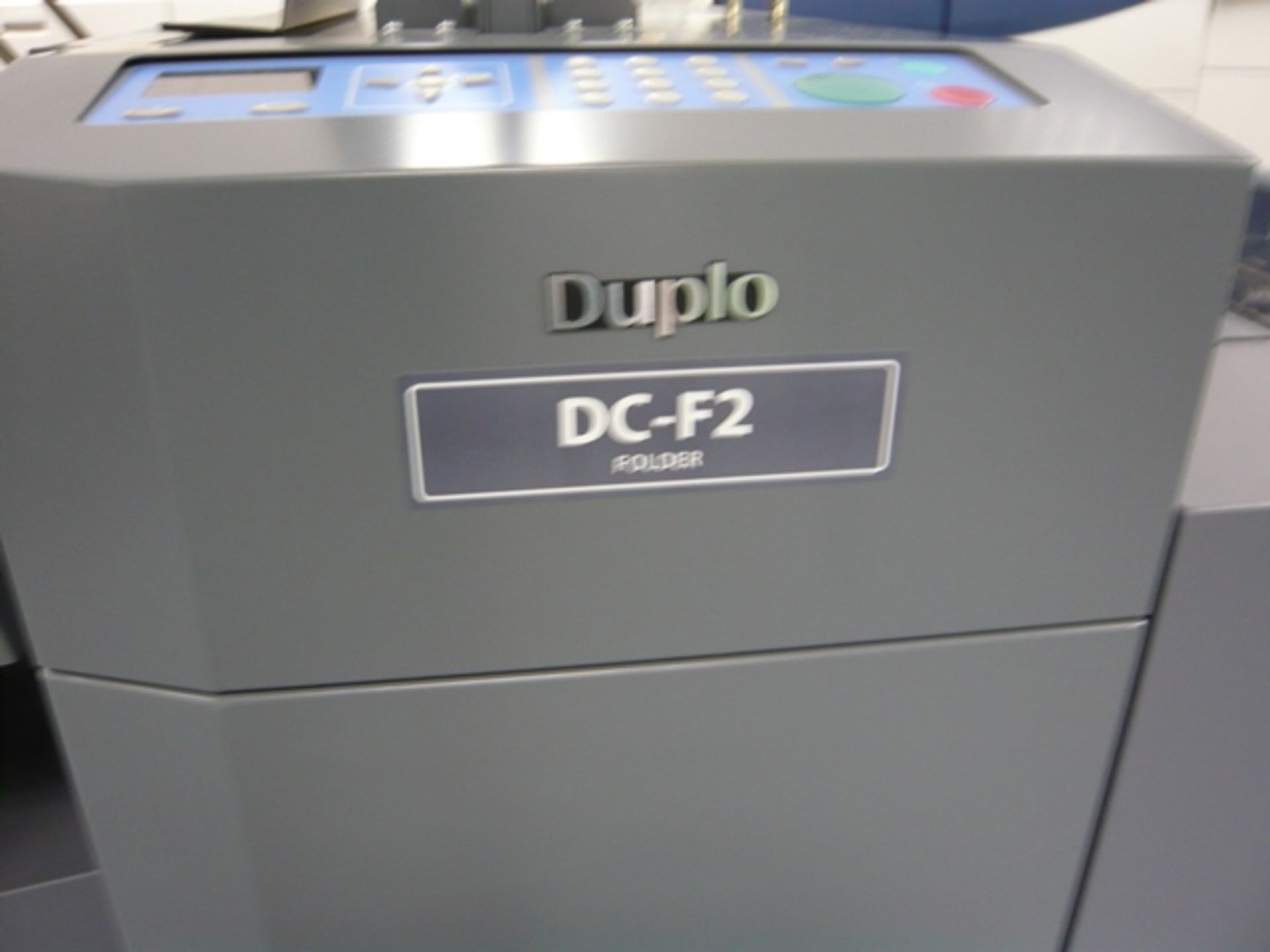 Duplo finishing line comprising: Pile feeder, DC745 slitter creaser cutter, DC-F2 folder, Belt - Image 4 of 9