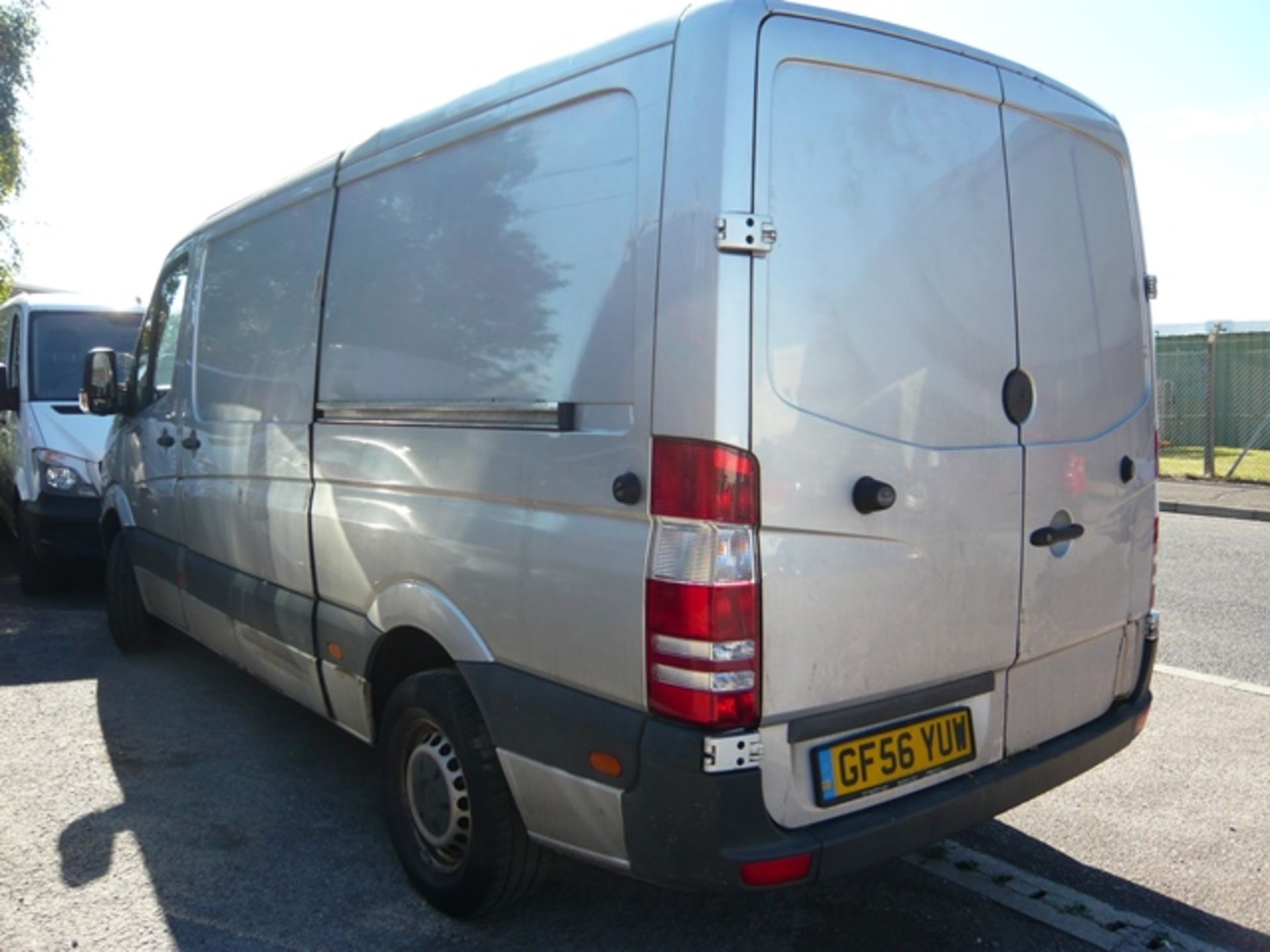 Mercedes Sprinter 311 CDI medium wheel base panel van 2148cc V5 present, MOT until 11 June 2017, - Image 2 of 10