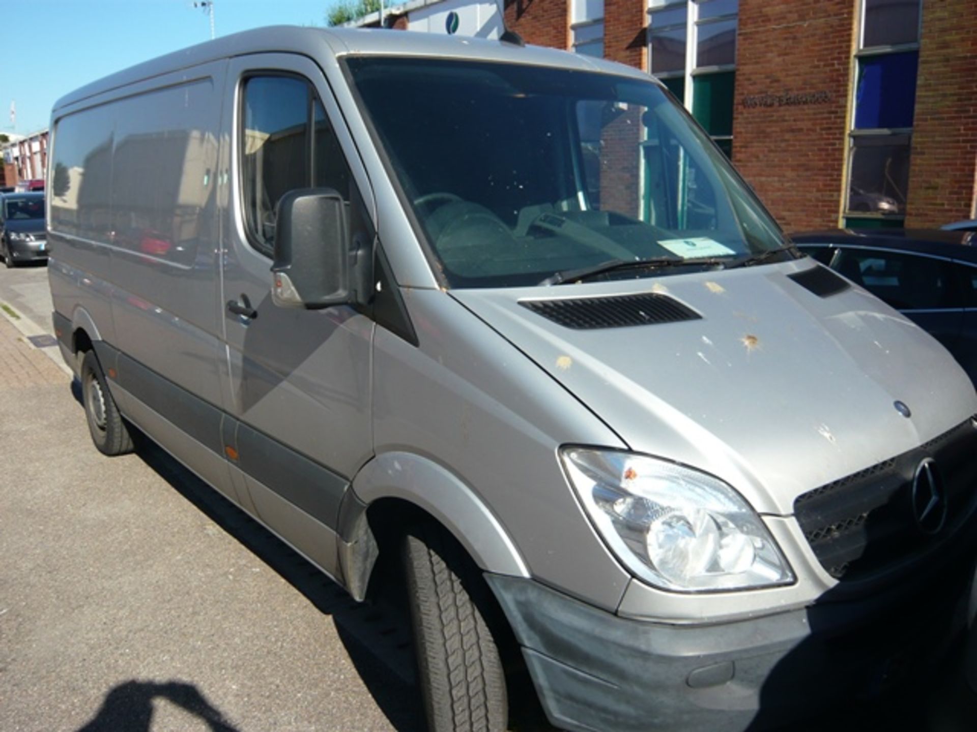 Mercedes Sprinter 311 CDI medium wheel base panel van 2148cc V5 present, MOT until 11 June 2017,