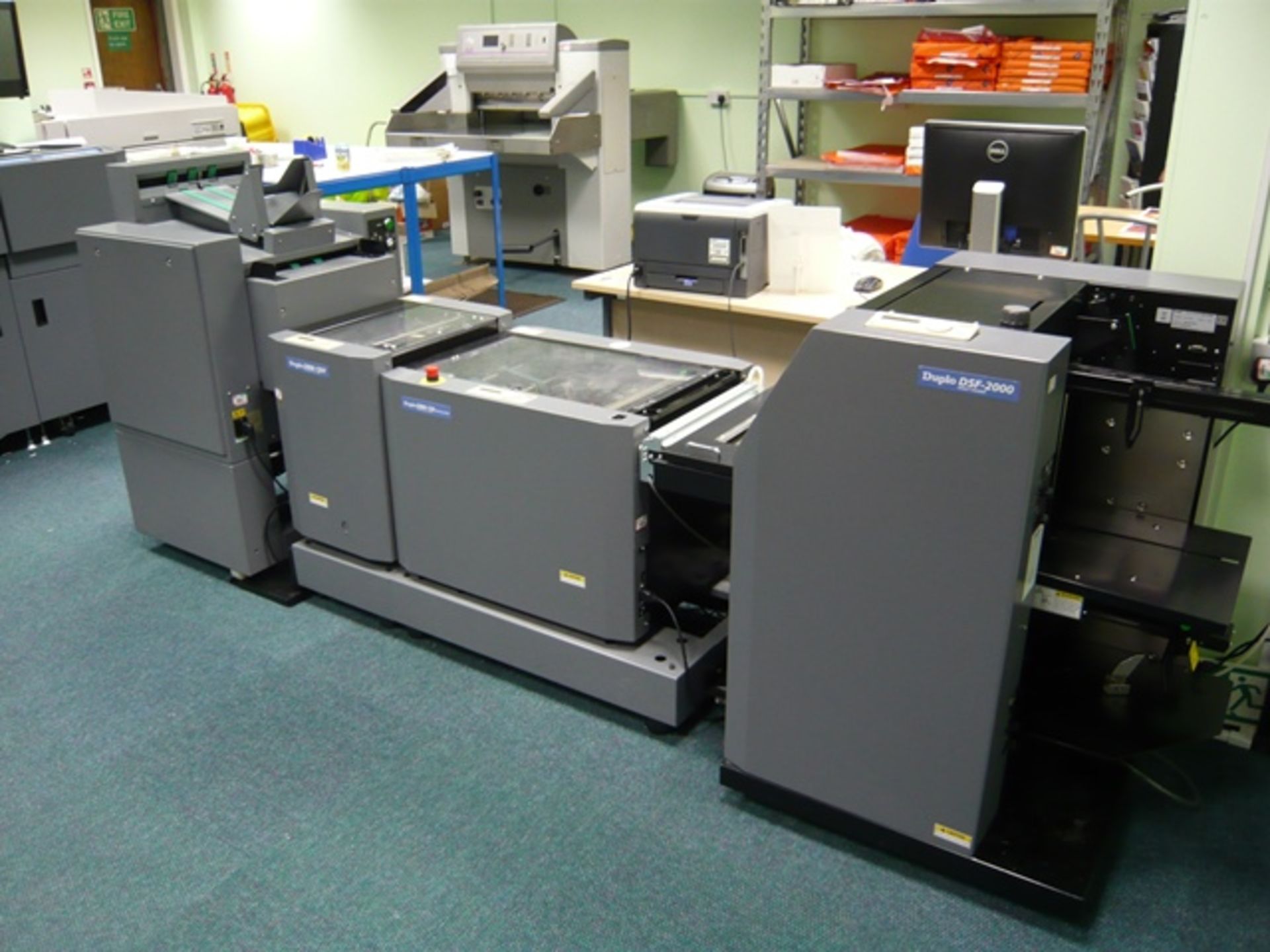 Duplo booklet maker comprising: DSF 2000 feeder No. 080301655, DBM 120 booklet maker, 120T - Image 2 of 7