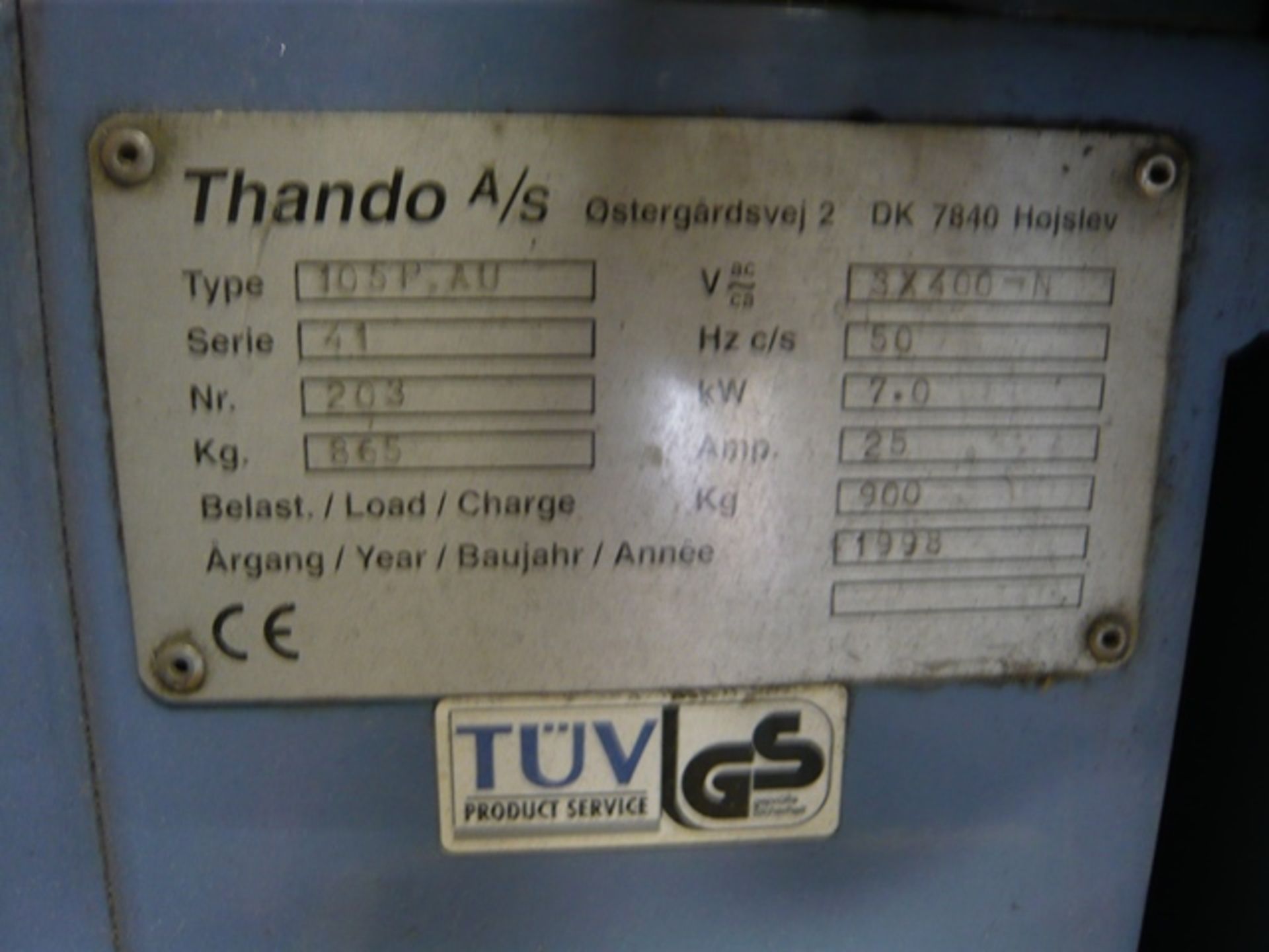 Thando 105PAU pile turner with remote pedestal control, Serial No. 41-203, DOM 1998. NB: This item - Image 5 of 5