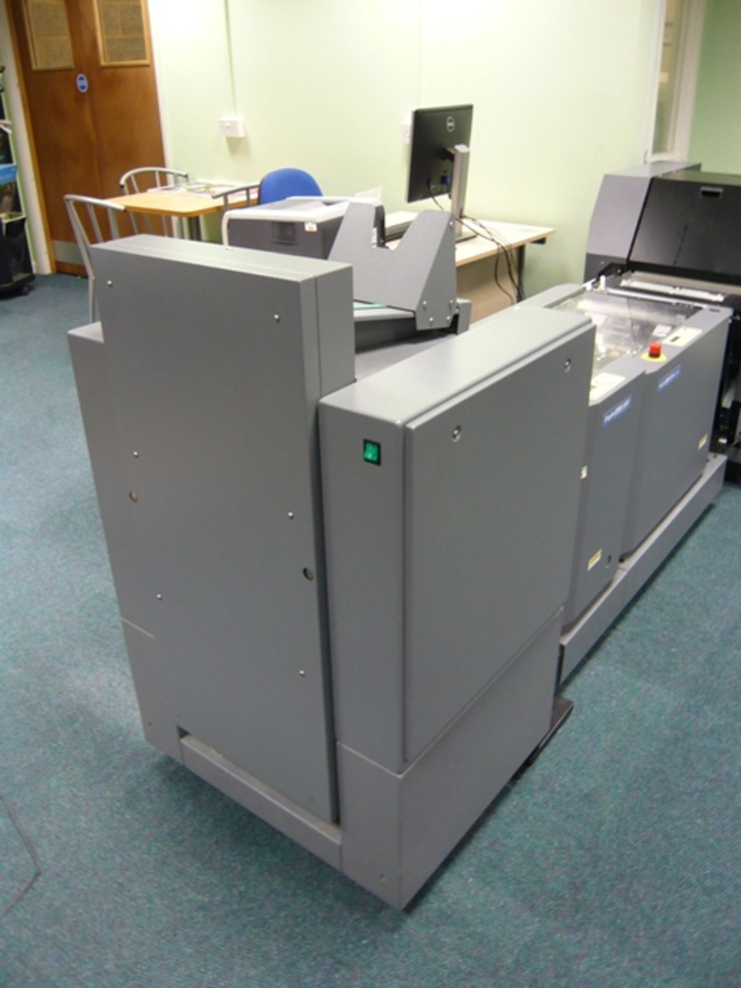 Duplo booklet maker comprising: DSF 2000 feeder No. 080301655, DBM 120 booklet maker, 120T - Image 6 of 7