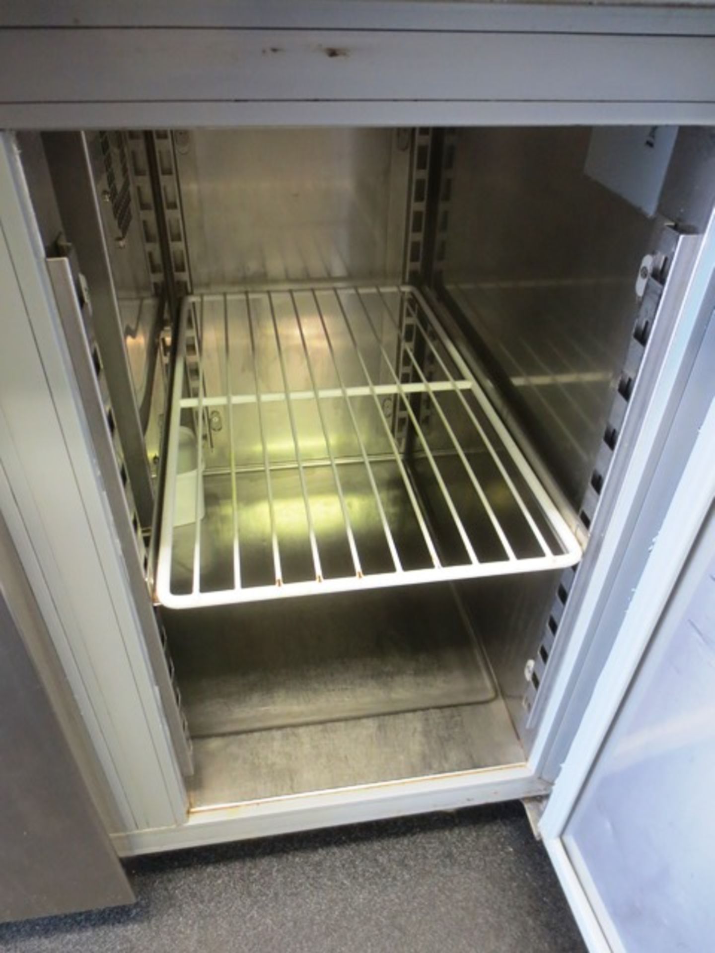 Stainless steel double door refridgerated counter unit (240v), approx dimensions: 1350 x 700mm - Image 3 of 4