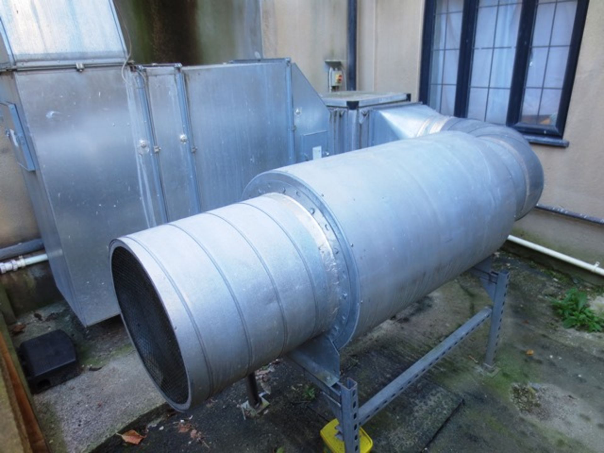 Galvanised steel, single fan, external extraction unit, to atmosphere (external extraction), with