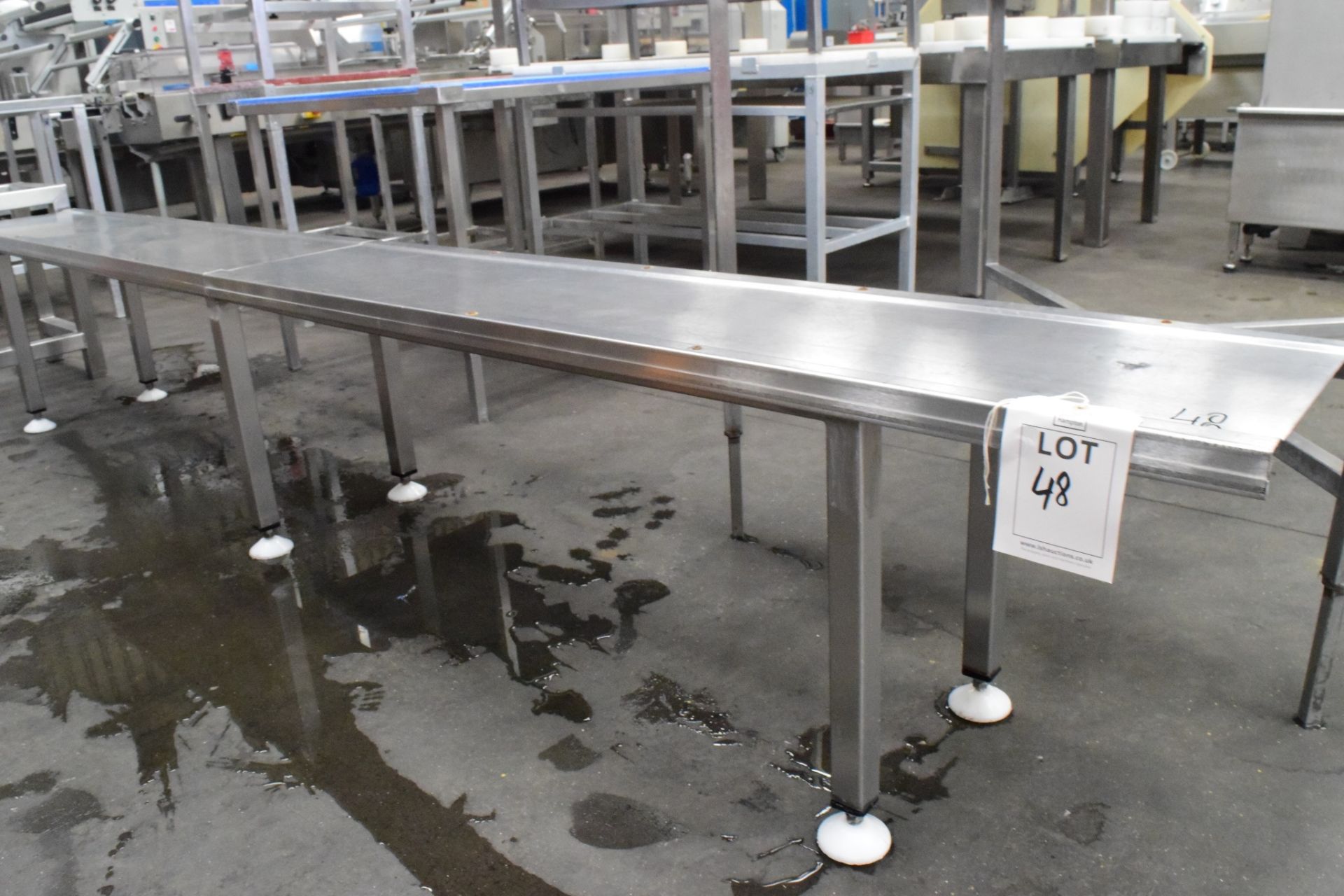 stainless steel bench, 350 w x 3250 L x 500 H Lift out charge to be applied: £5 plus VAT - Image 2 of 2