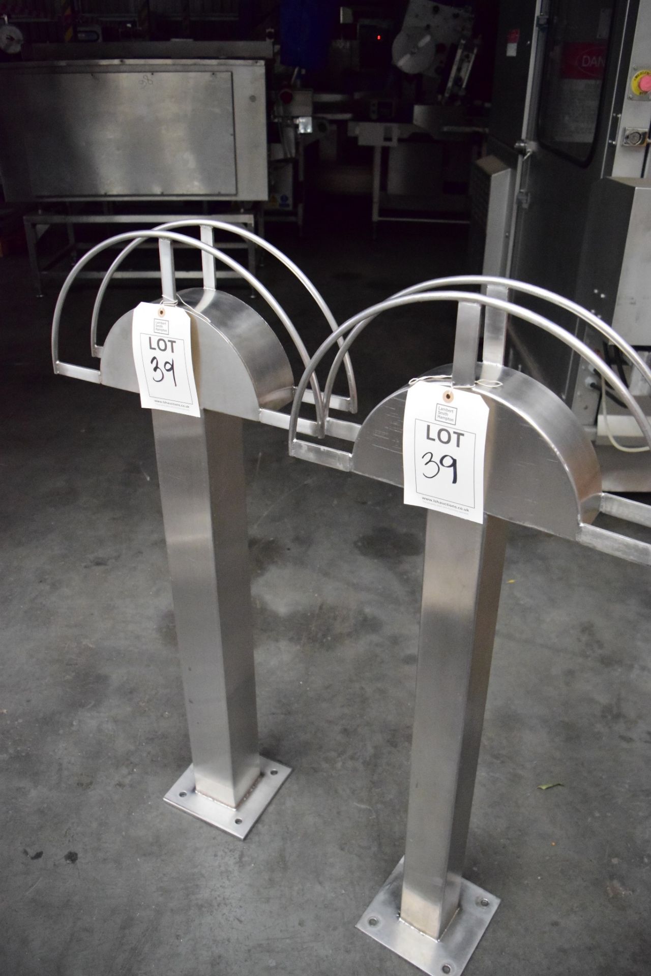 2 x stainless steel hose stand, 1150 H x 200 x 200 Lift out charge to be applied: £5 plus VAT