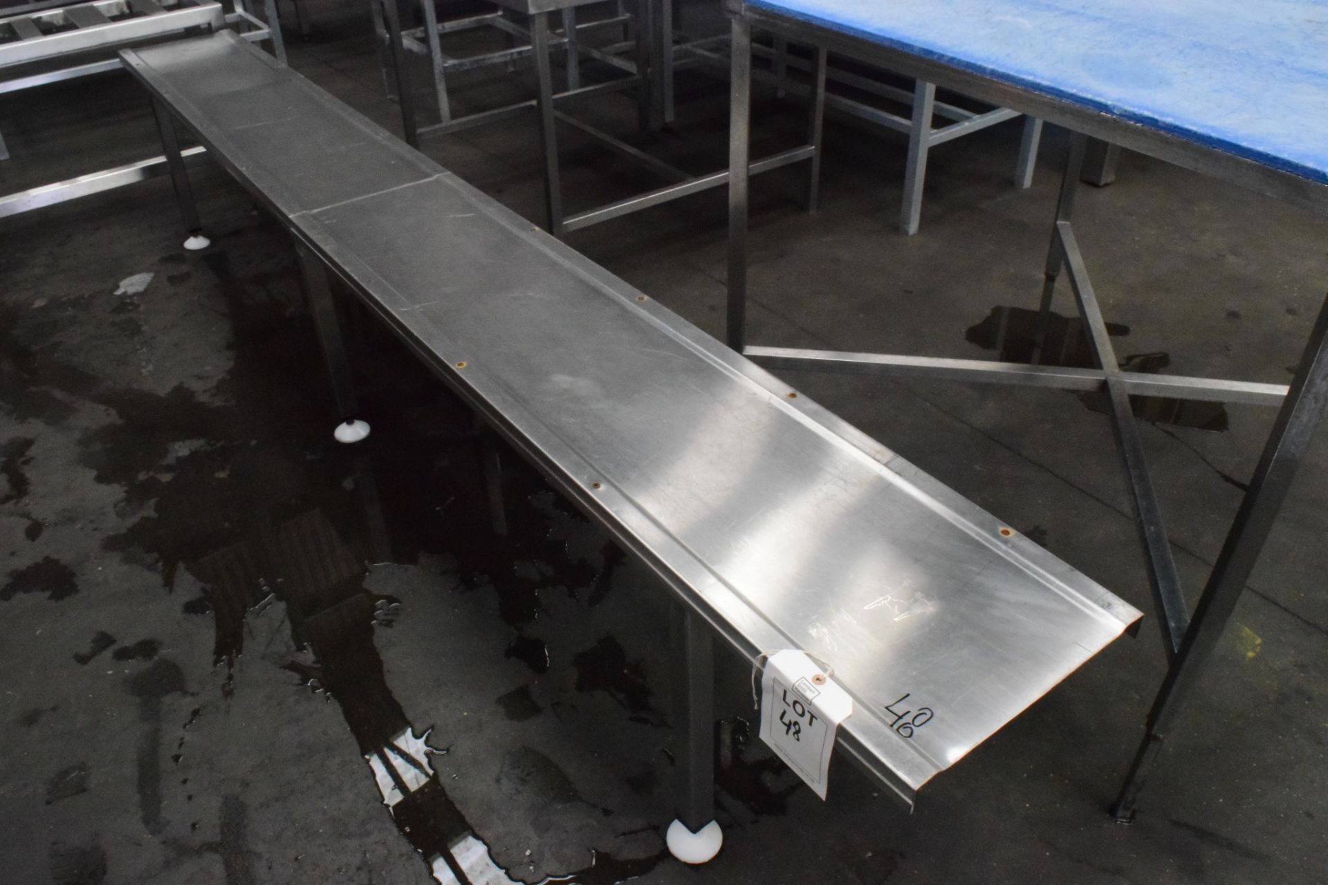 stainless steel bench, 350 w x 3250 L x 500 H Lift out charge to be applied: £5 plus VAT