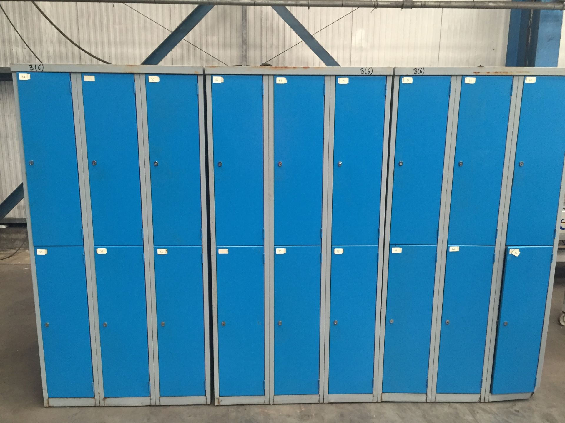 3 x lockers, each with 6 compartments, dimensions: 1800 H x 900 W x 460 Lift out charge to be - Image 2 of 2