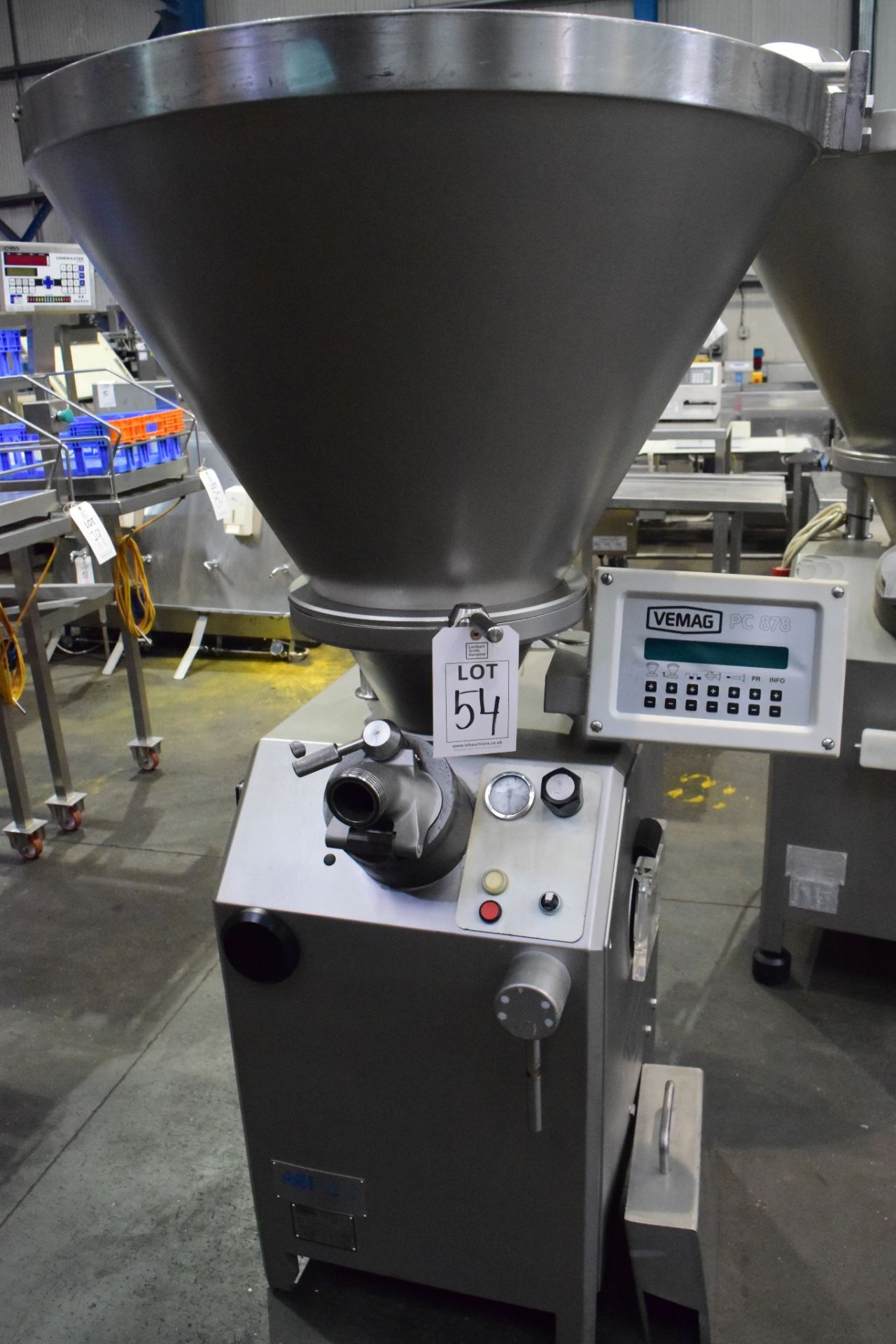 Vemag Robot 500 Vacuum Filler. Ideal machine for extruding of various products. Works on a double - Image 2 of 5