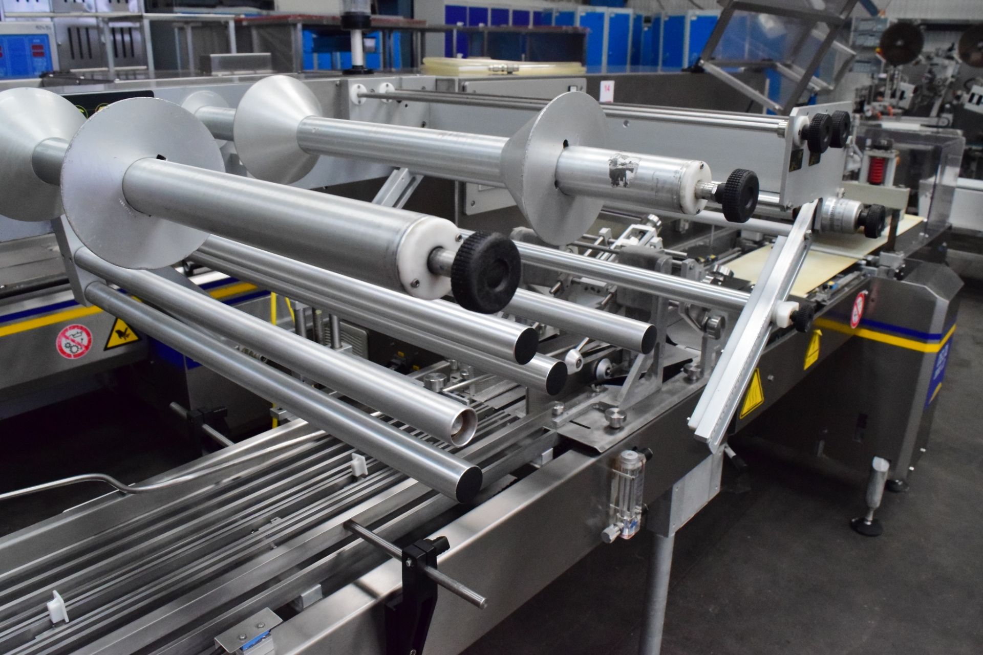 Ilapak Delta 2000LD Flowwrapper. Flexible flow wrapping machine ideally suited for a wide range of - Image 10 of 10