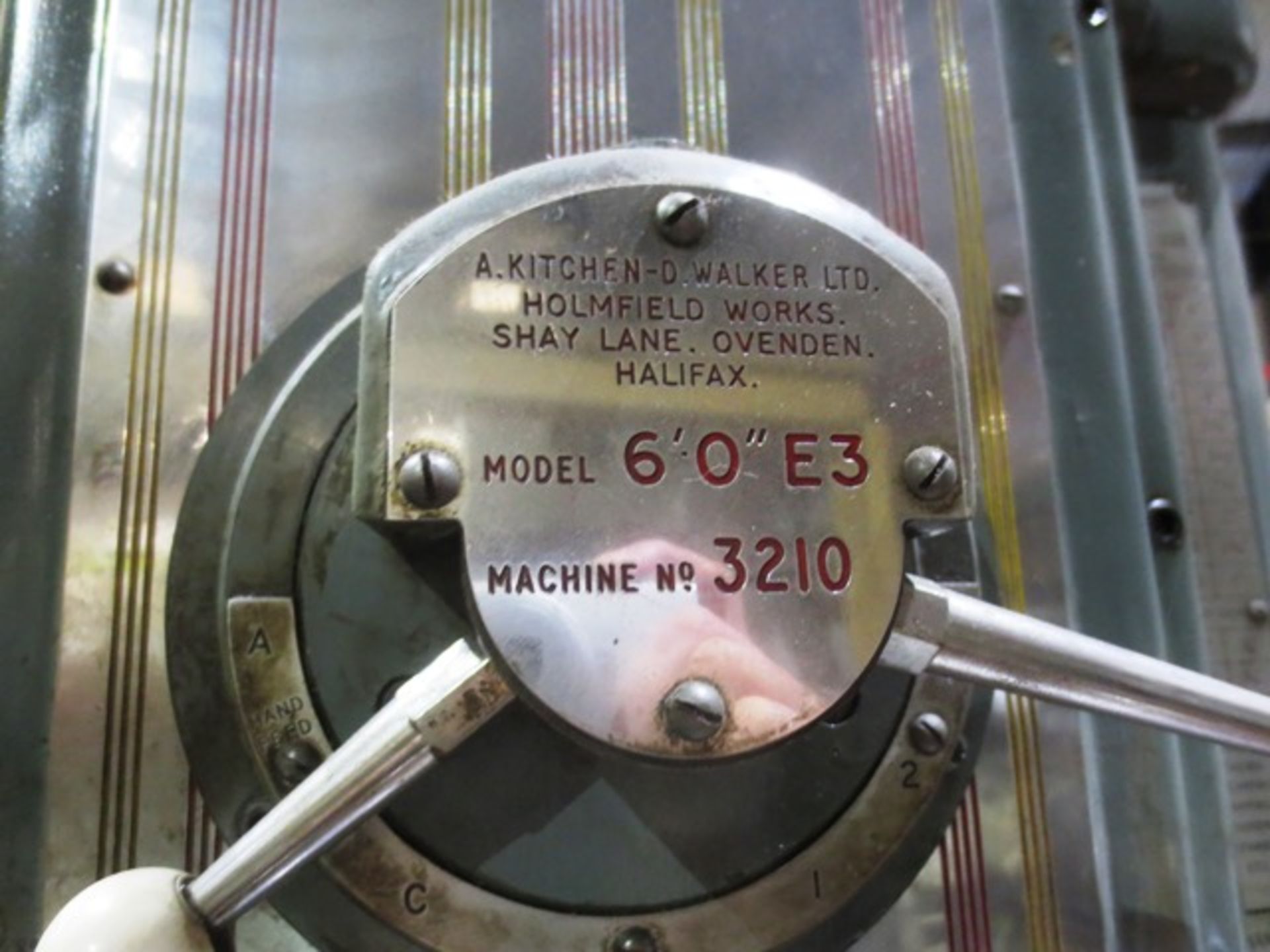 Kitchen Walker E3 6ft elevating column radial arm drill, serial no: 3210 (1979), spindle speeds 12 - Image 3 of 10