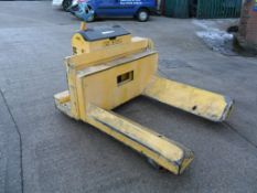 Hyster P2.0X Bobine Pedestrian Electric Reel Truck