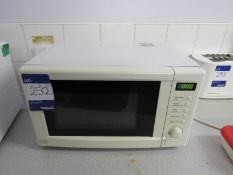 Argos Microwave, 700w