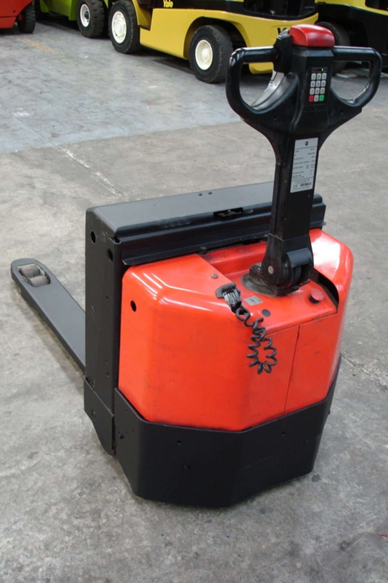 BT Electric Pallet Mover - Image 2 of 2