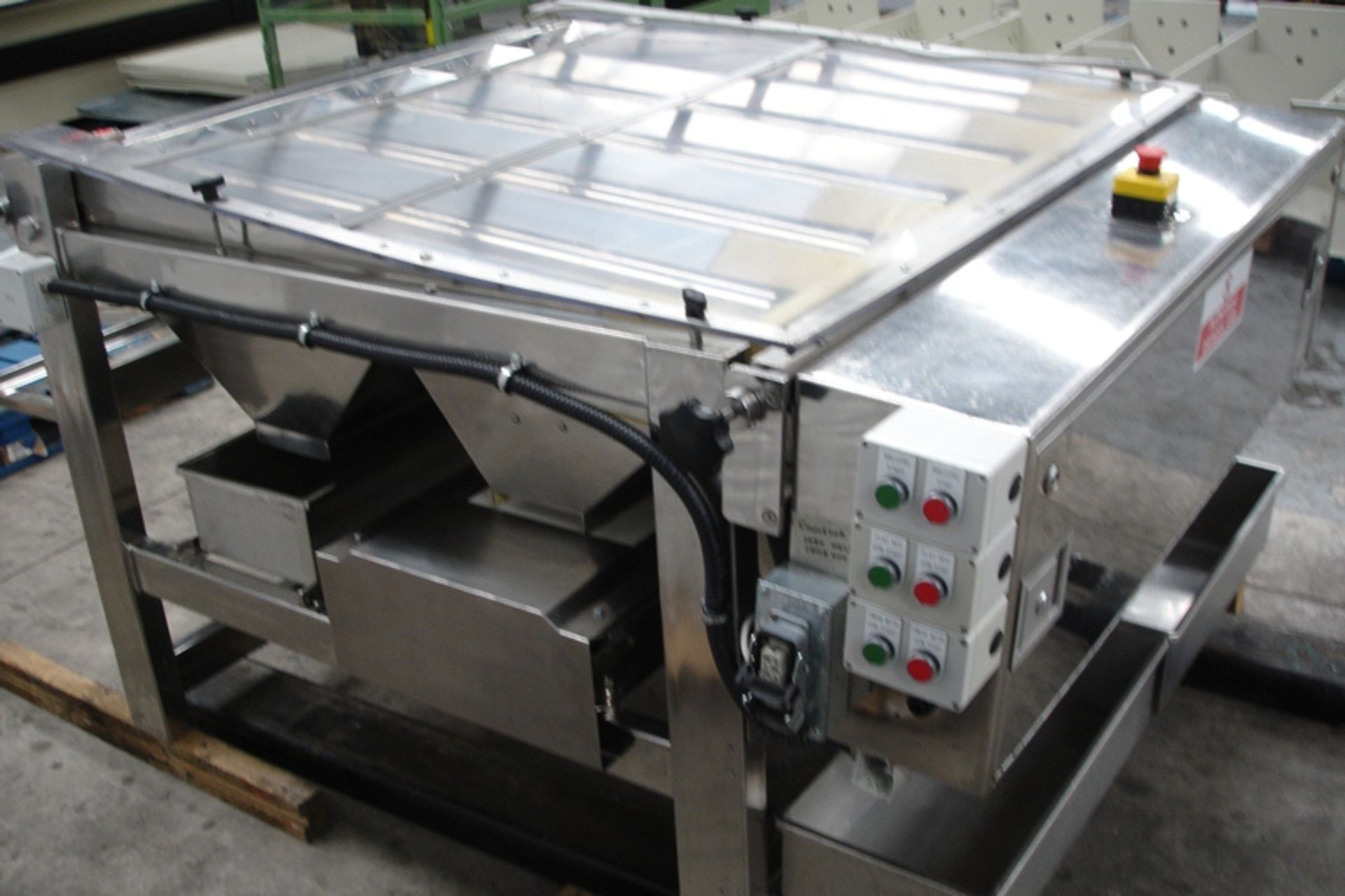 Fully Stainless Steel food grade 5 Lane Sizing / Grading Machine with Outfeed Conveyor