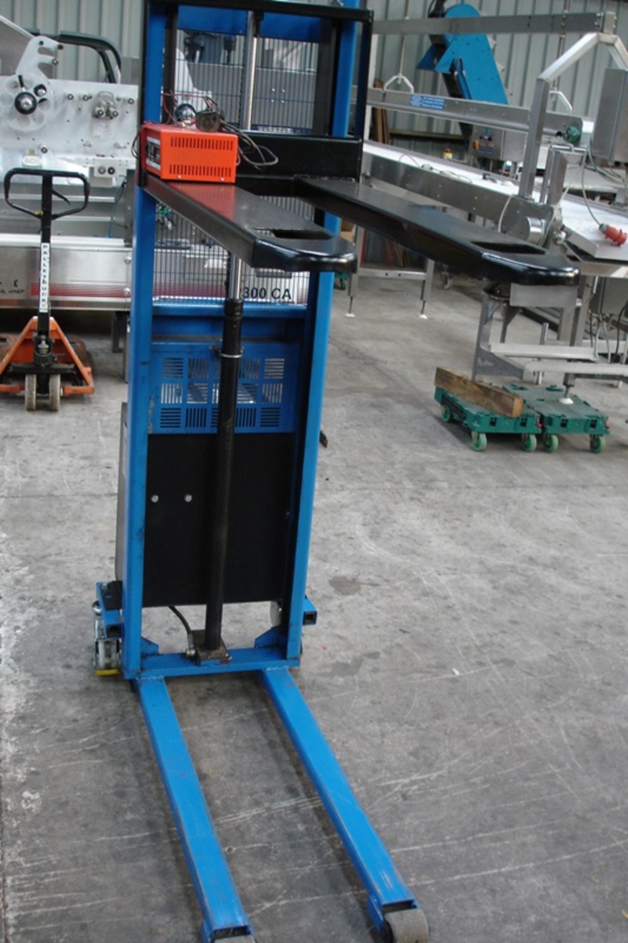 Electric High Lift Pallet Mover