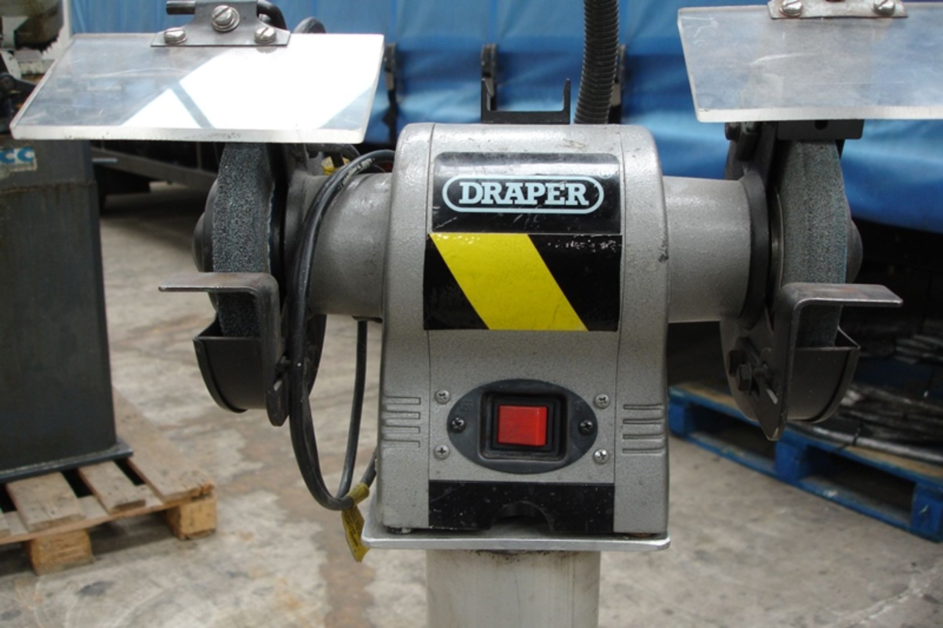 Draper double ended Grinder on stand - Image 2 of 2