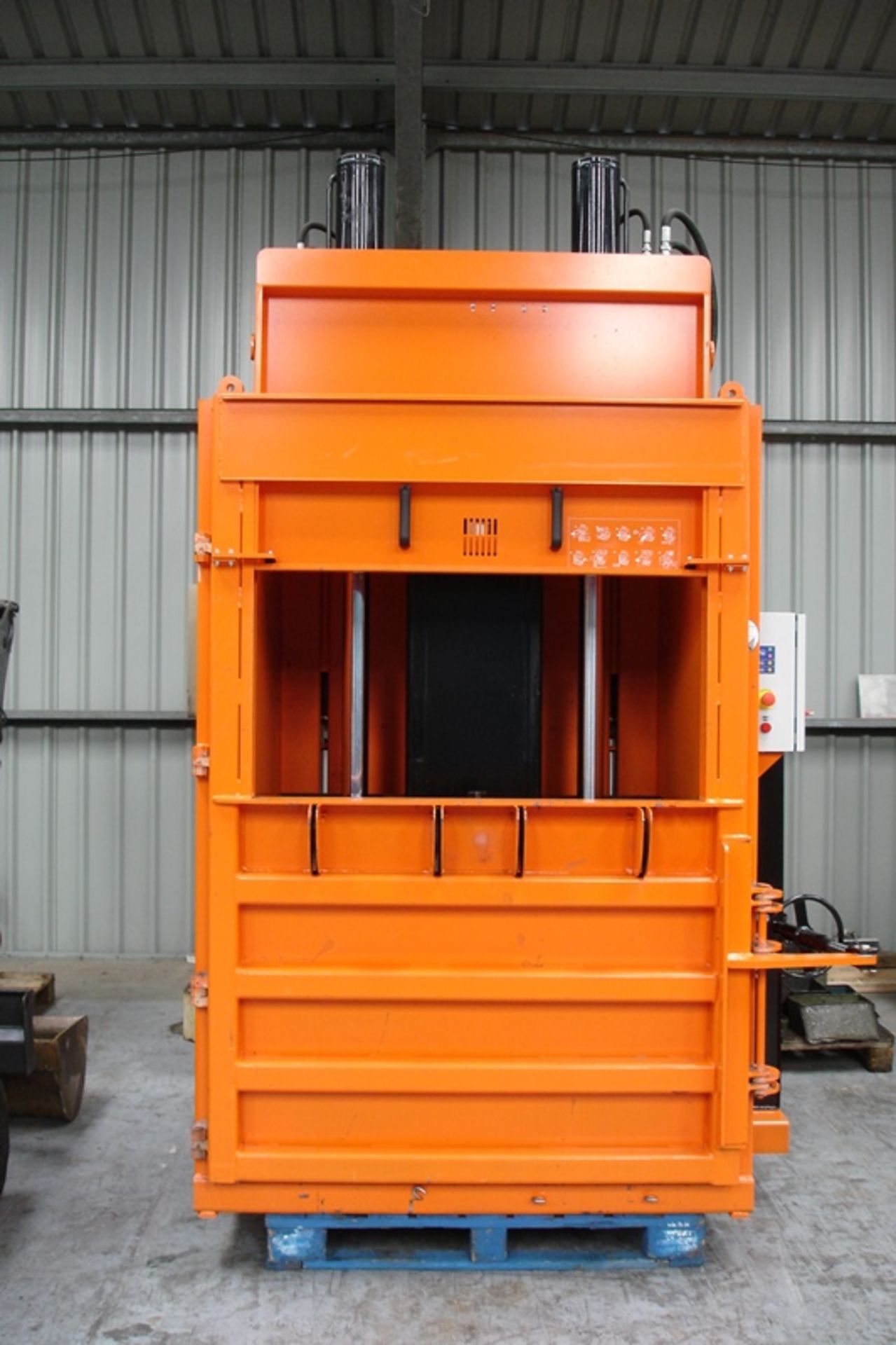 CK Mill Size Baler (2014)